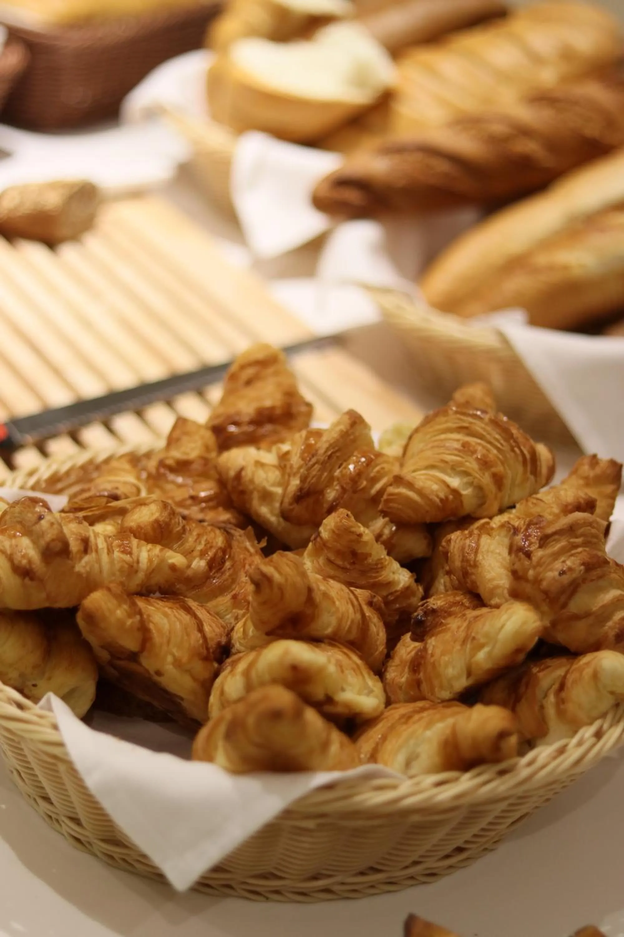Buffet breakfast in Marjan Plaza Hotel