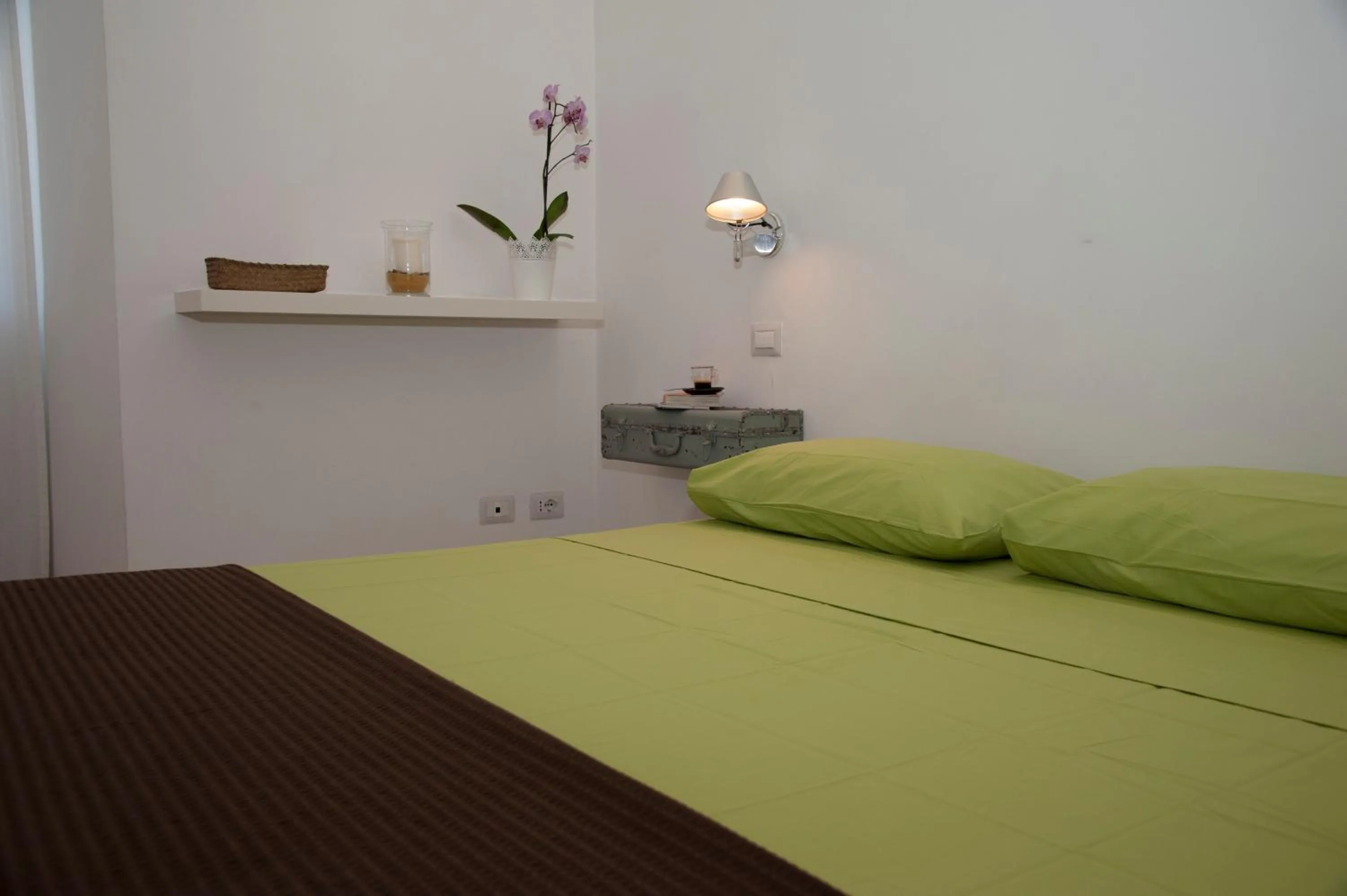 Bed in Center 2 Rooms B&b