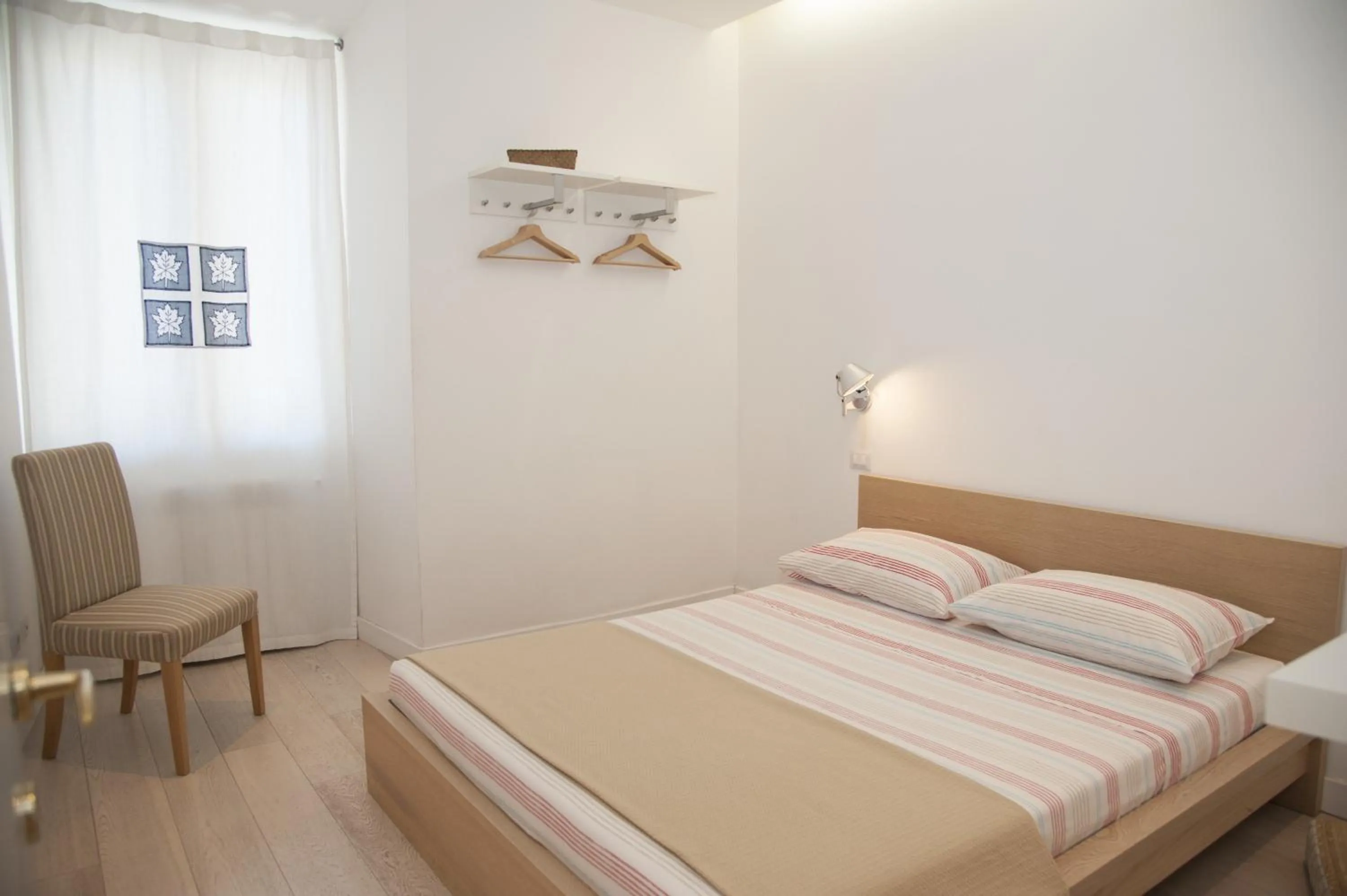 Bed in Center 2 Rooms B&b