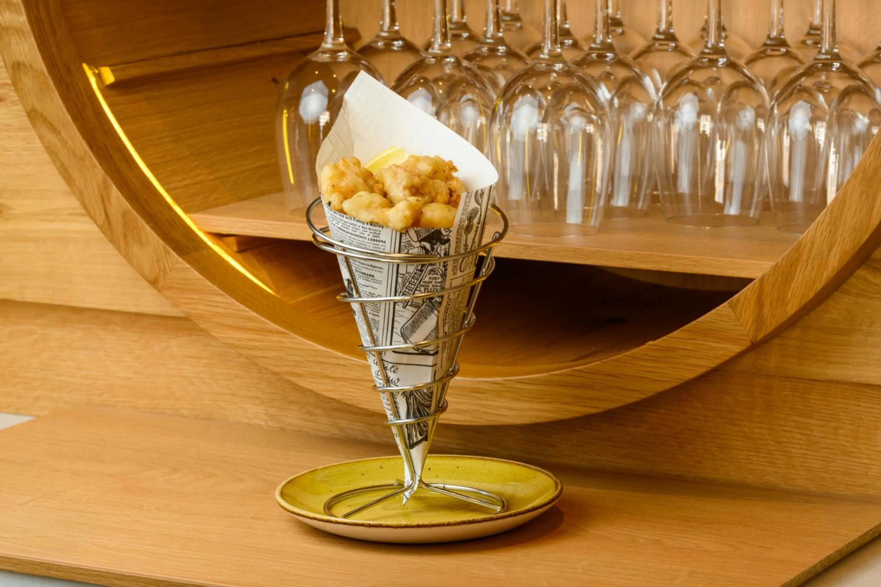 Lounge or bar in H10 Croma Málaga