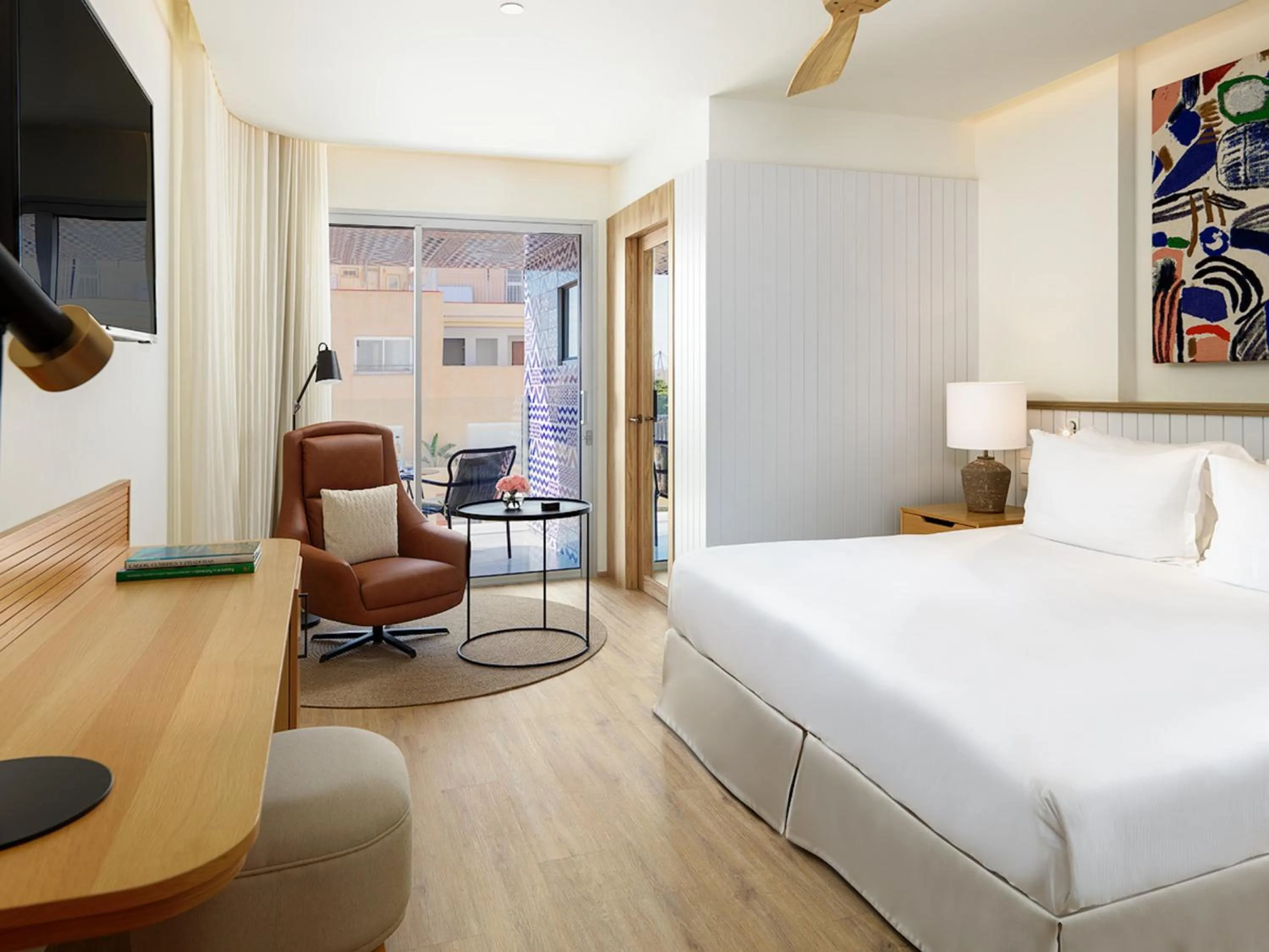 Bedroom, Bed in H10 Croma Málaga