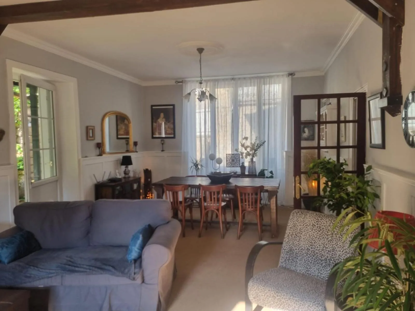 Living room in L'AnciennePoste