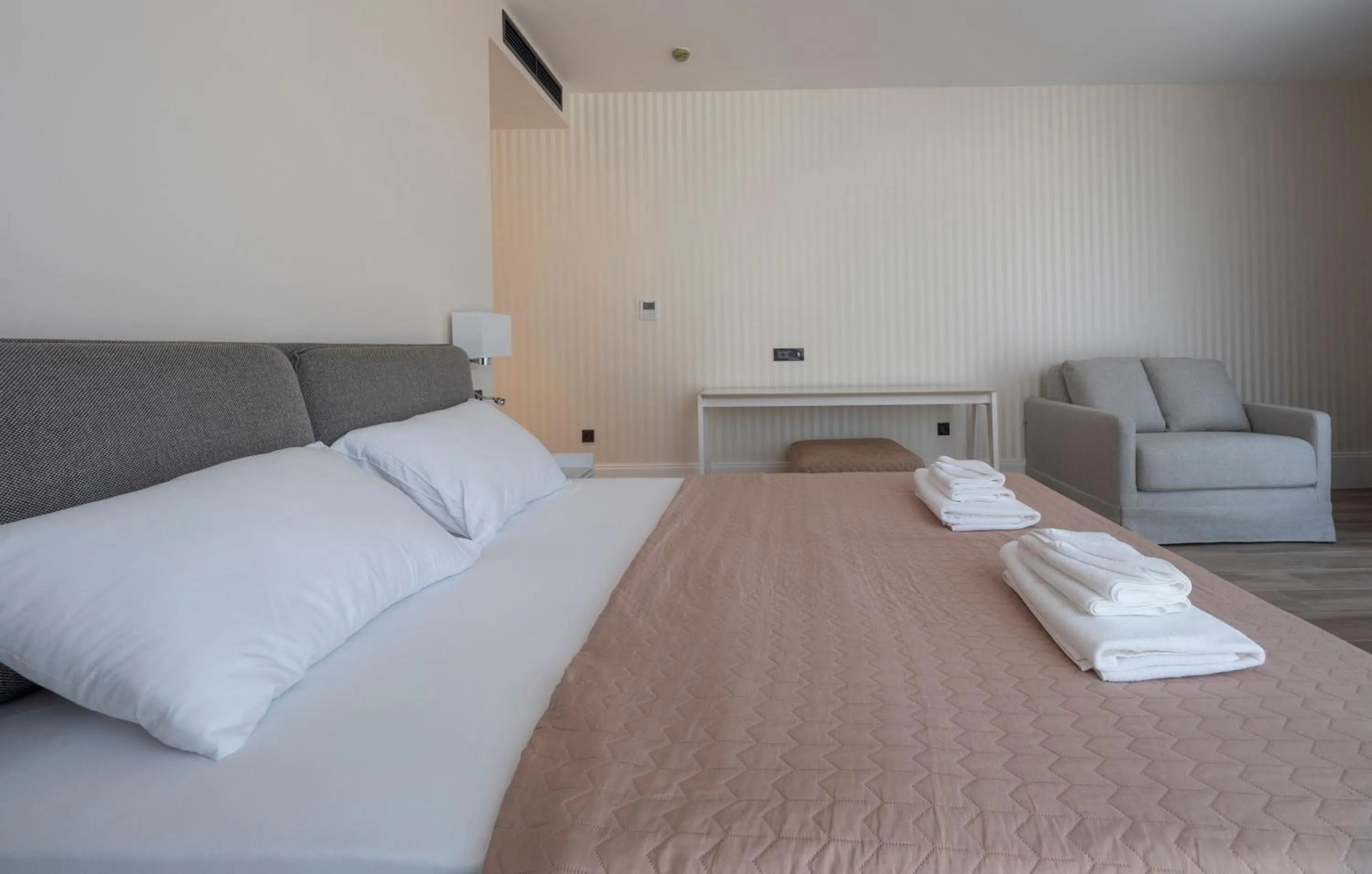 Bedroom, Bed in CASA AL MARE RESIDENCE
