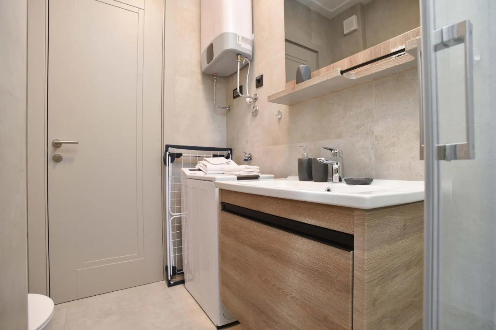 Bathroom in CASA AL MARE by Moskva