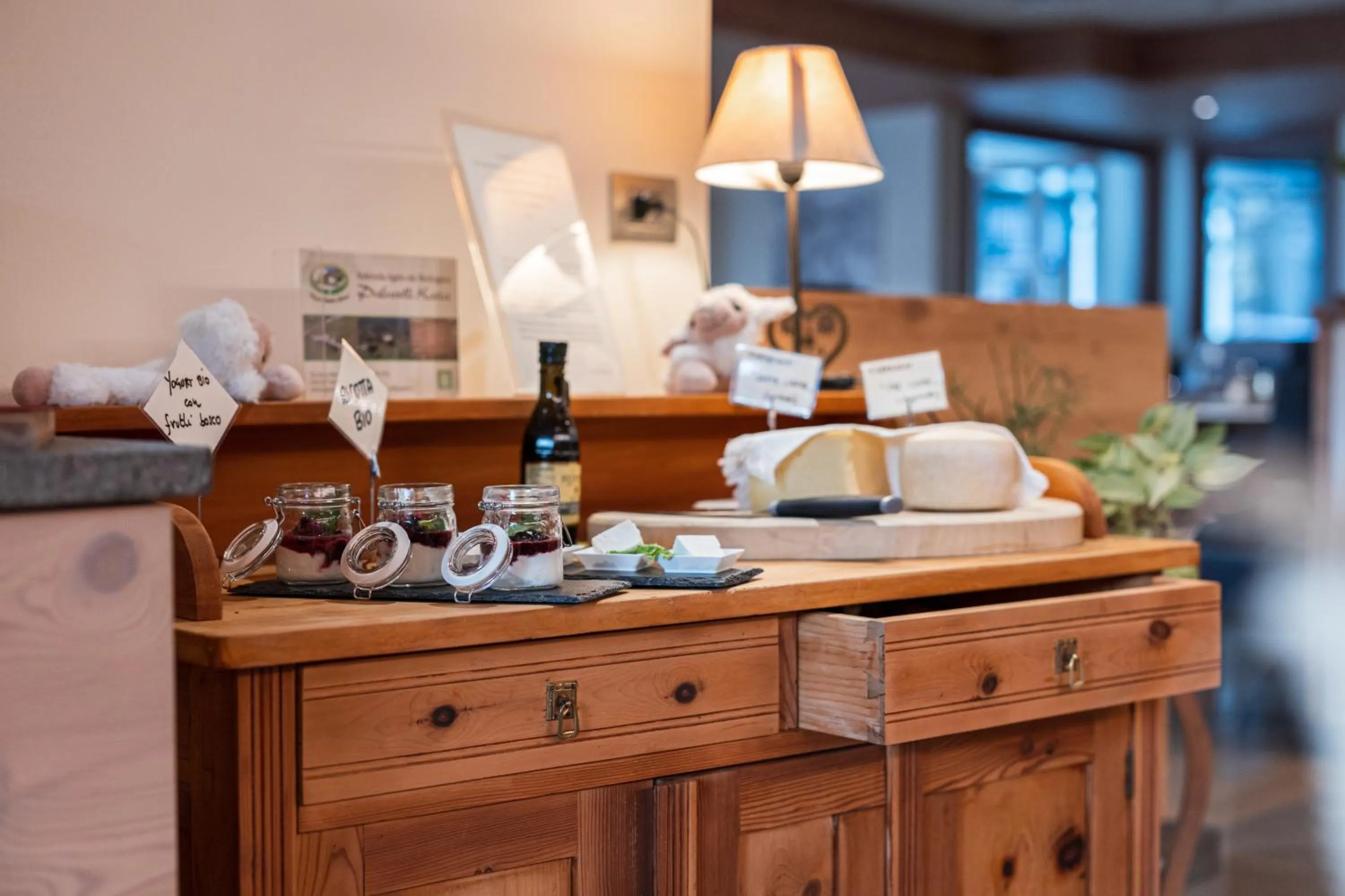 Buffet breakfast in Residence Nele