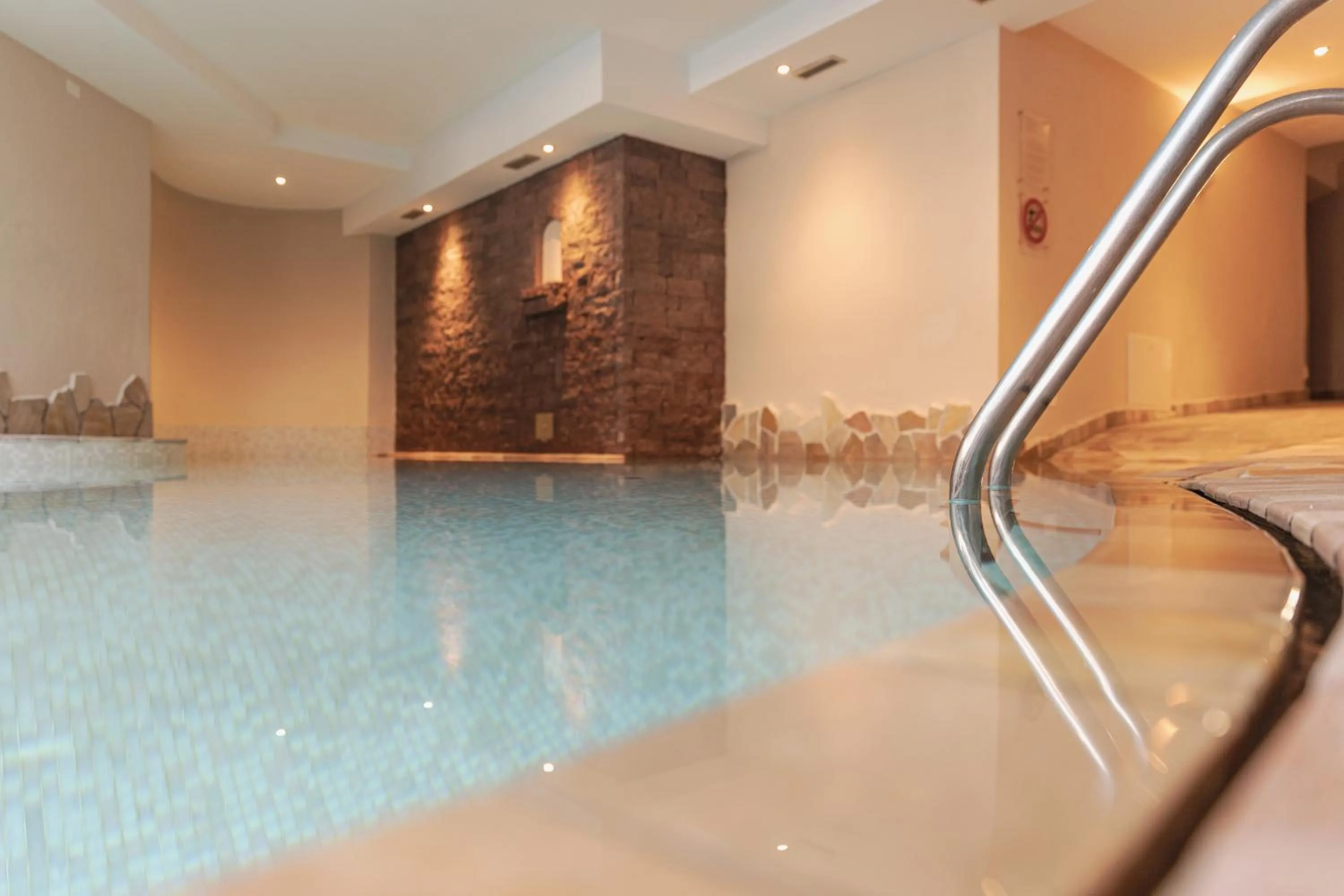 Swimming pool in Residence Nele