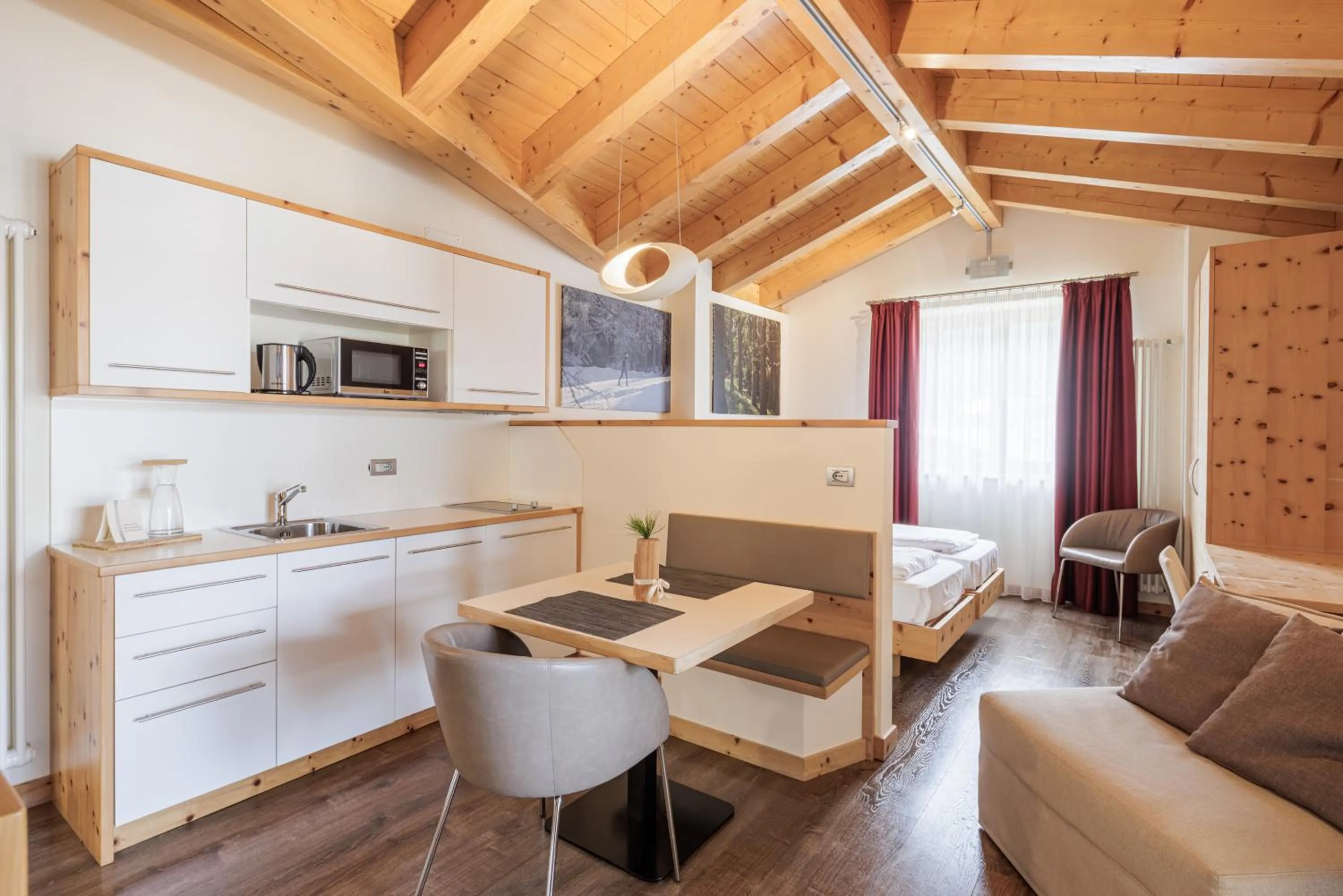 Photo of the whole room in Residence Nele