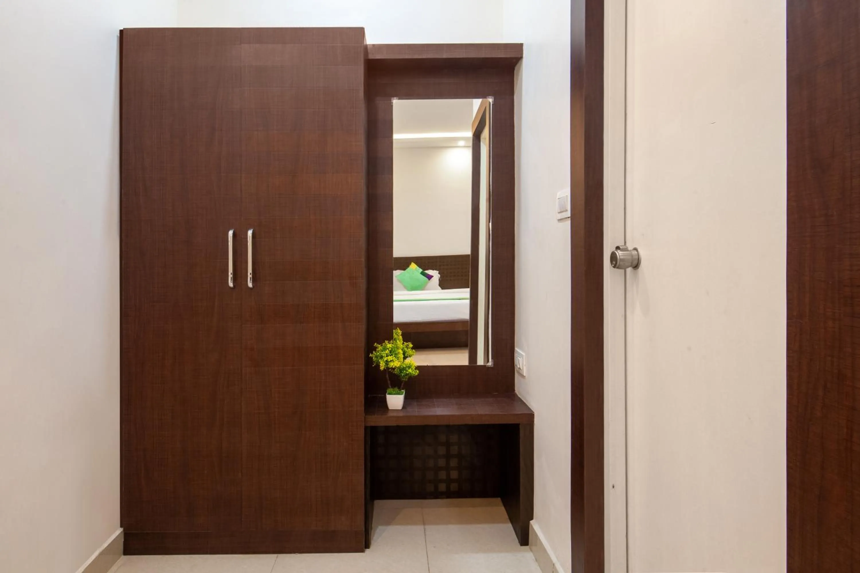 Bedroom in Treebo Sans Sarav Kushalnagar