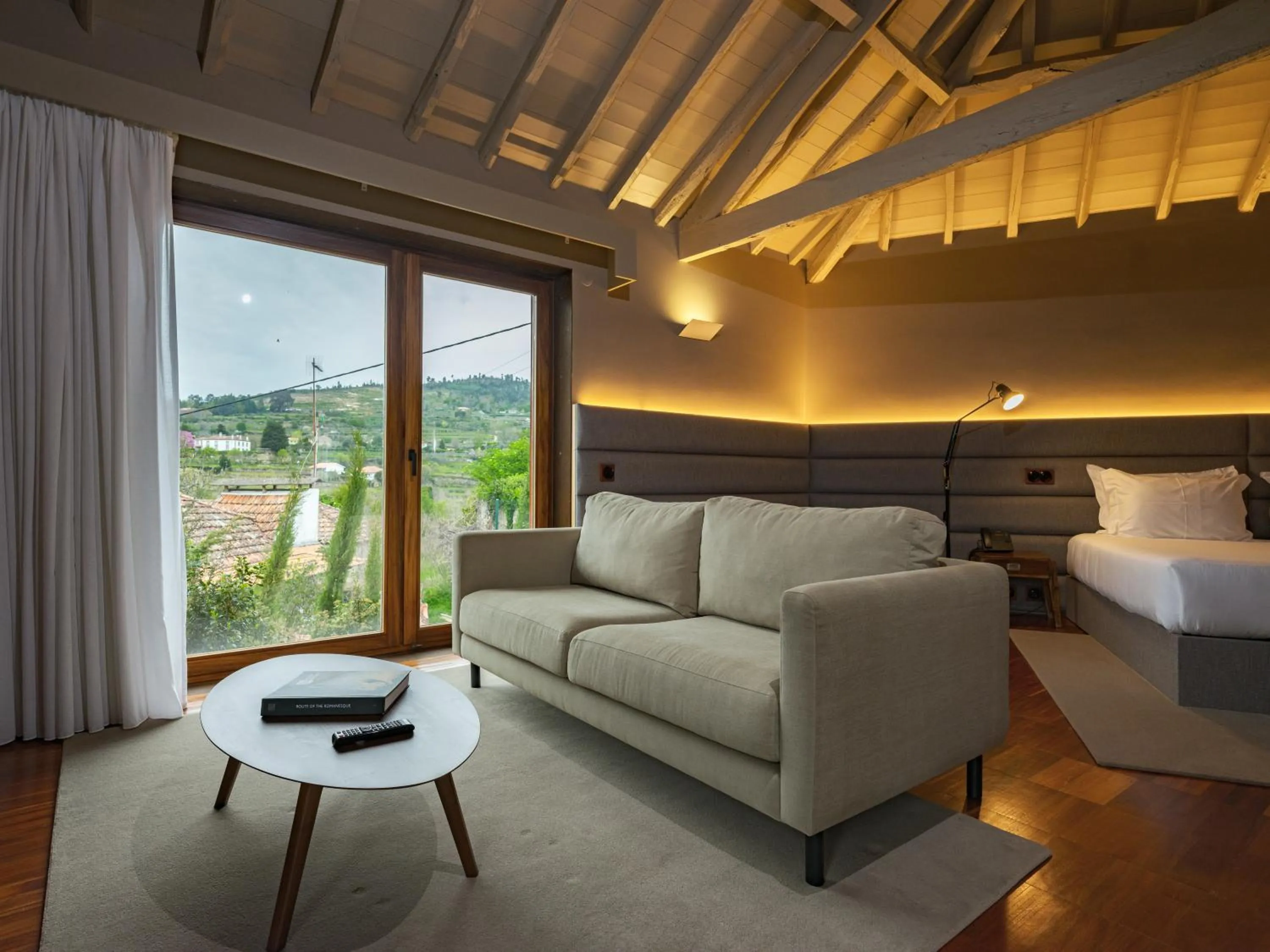 Living room, Bed in Lavandeira Douro Nature & Wellness