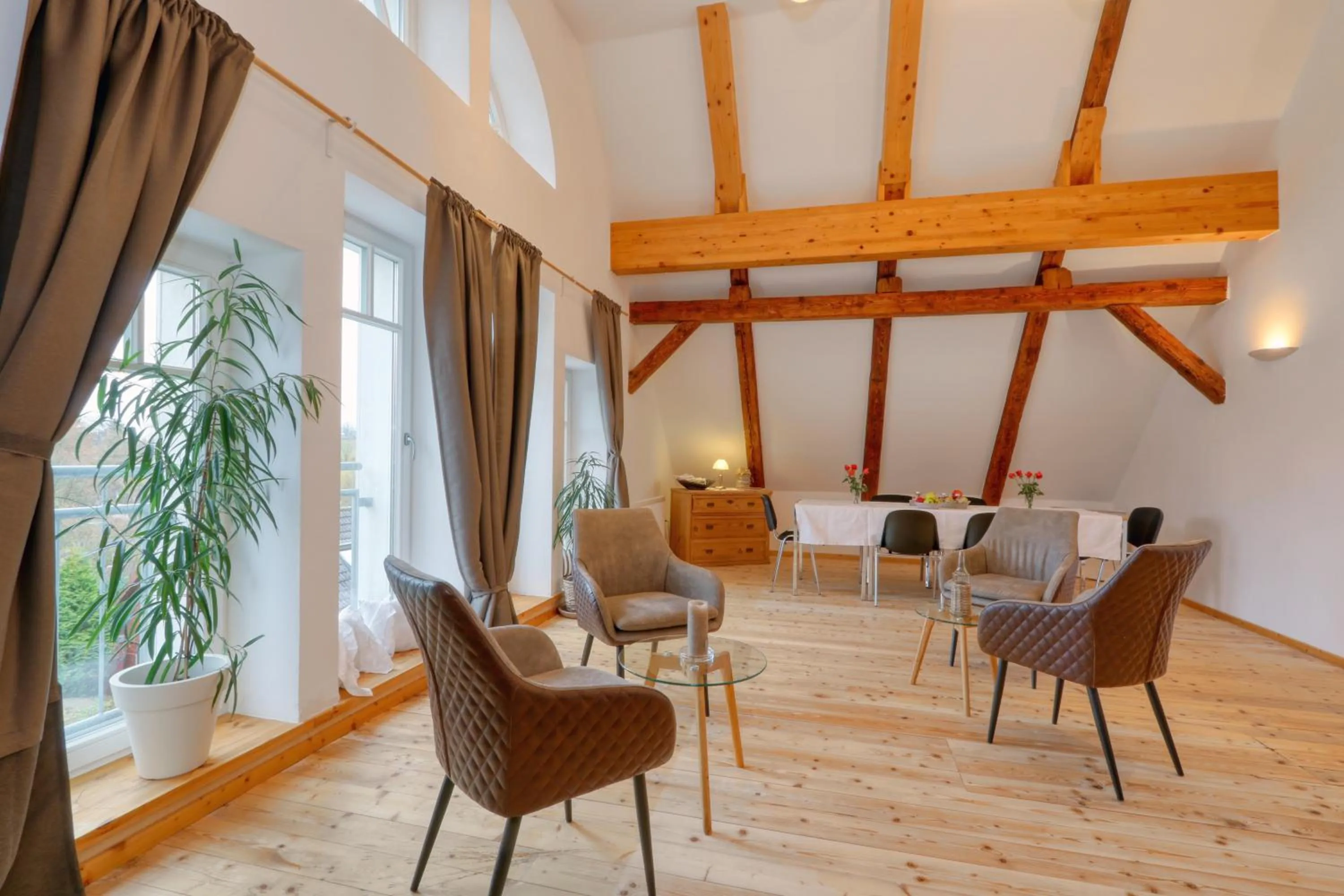 Meeting/conference room in Harz-Urlaubs-Alm Hotel & Ferienhäuser