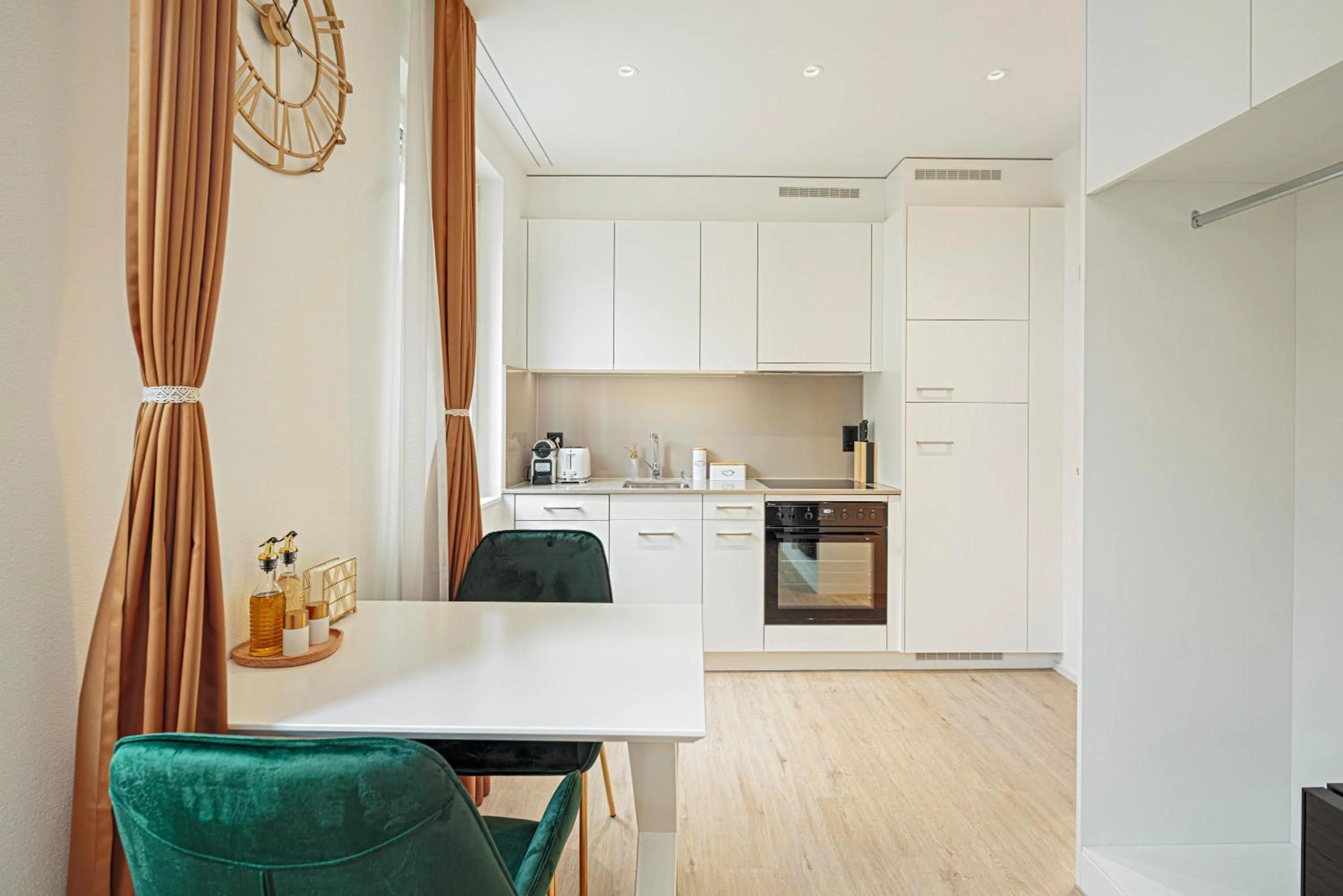 Dining area in VISIMO Apartments Mühlensteg St Gallen - Elegant Quiet Central