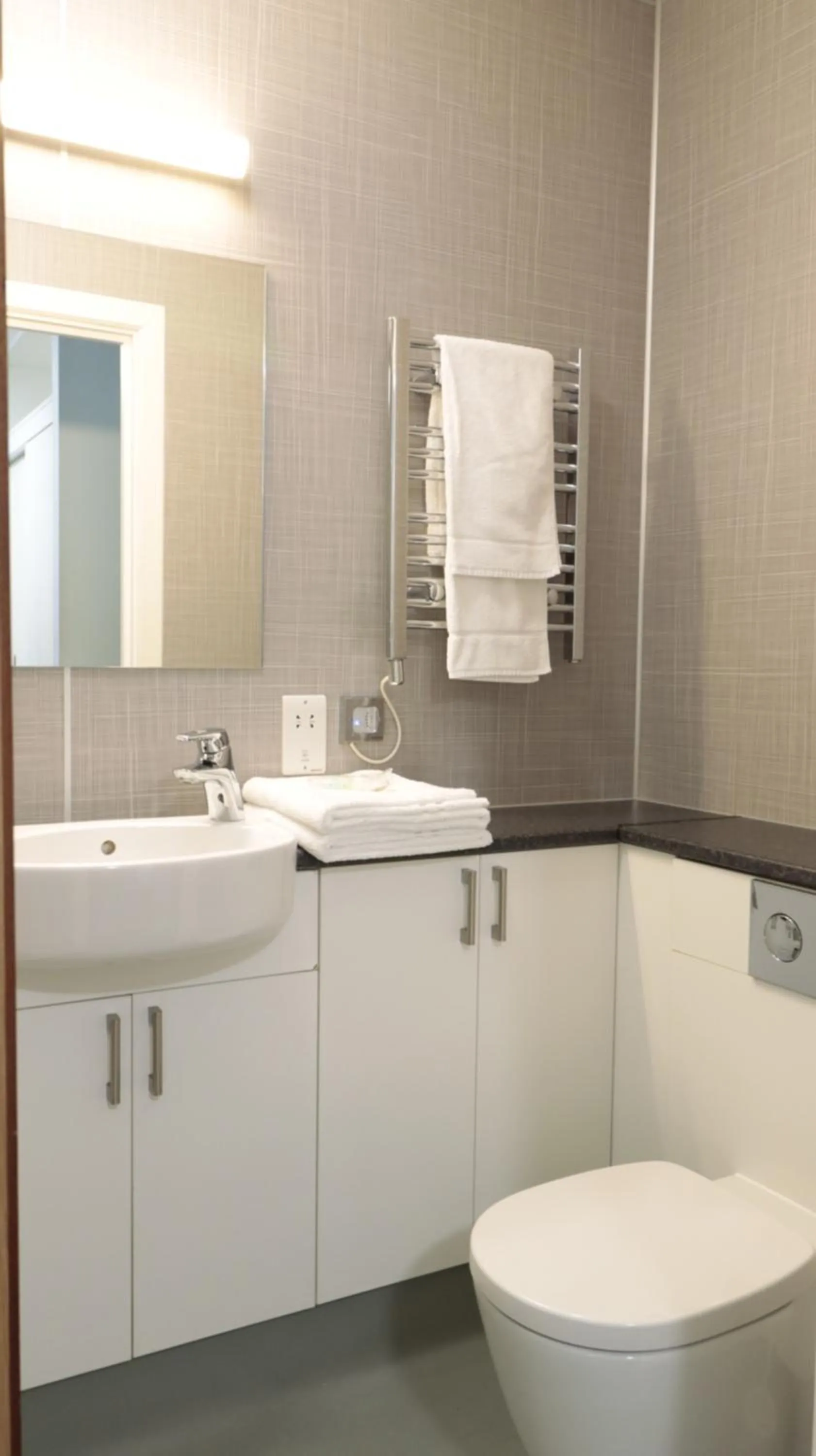 Bathroom in Lee Abbey London