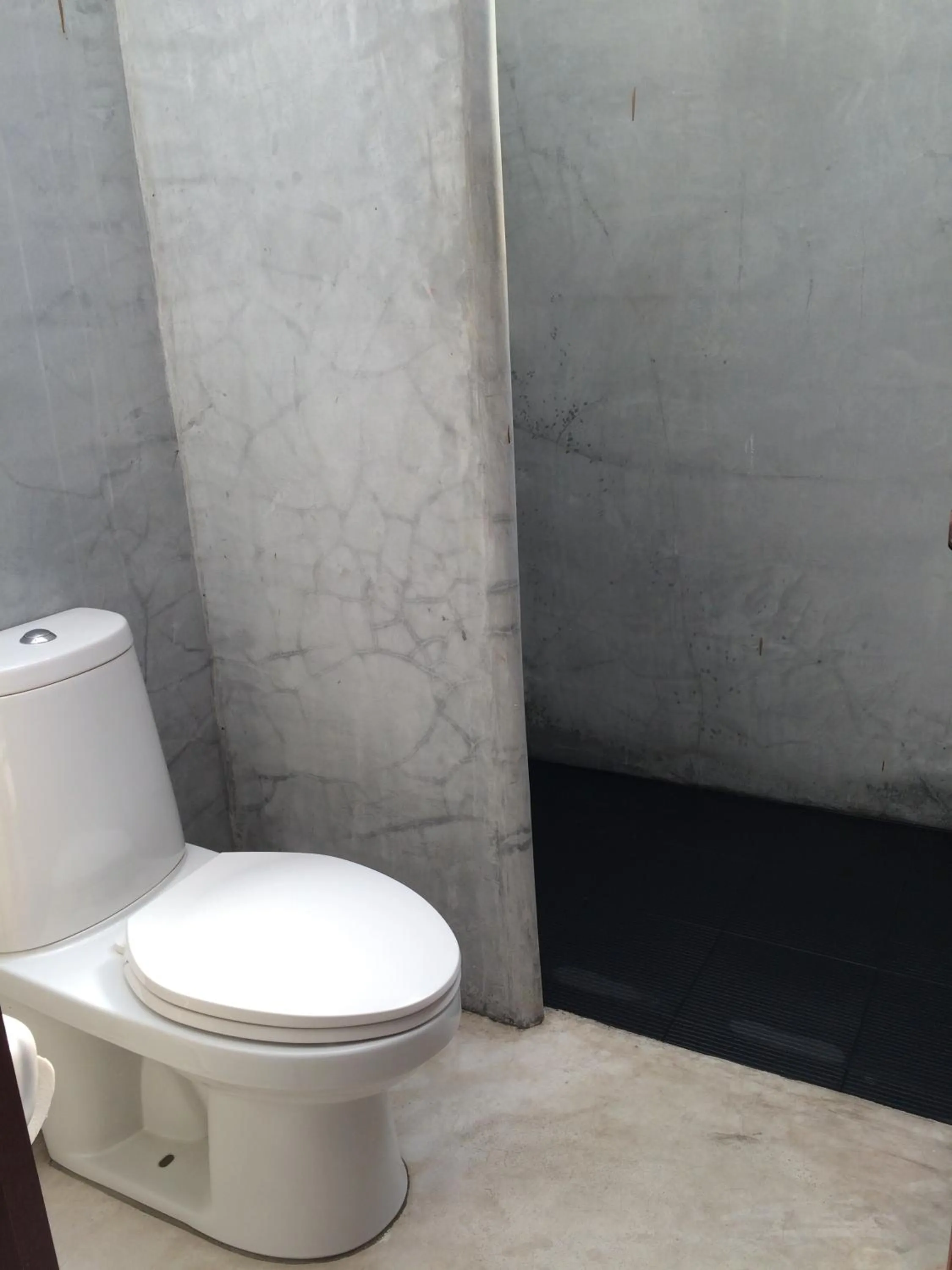 Toilet in Fern House Retreat