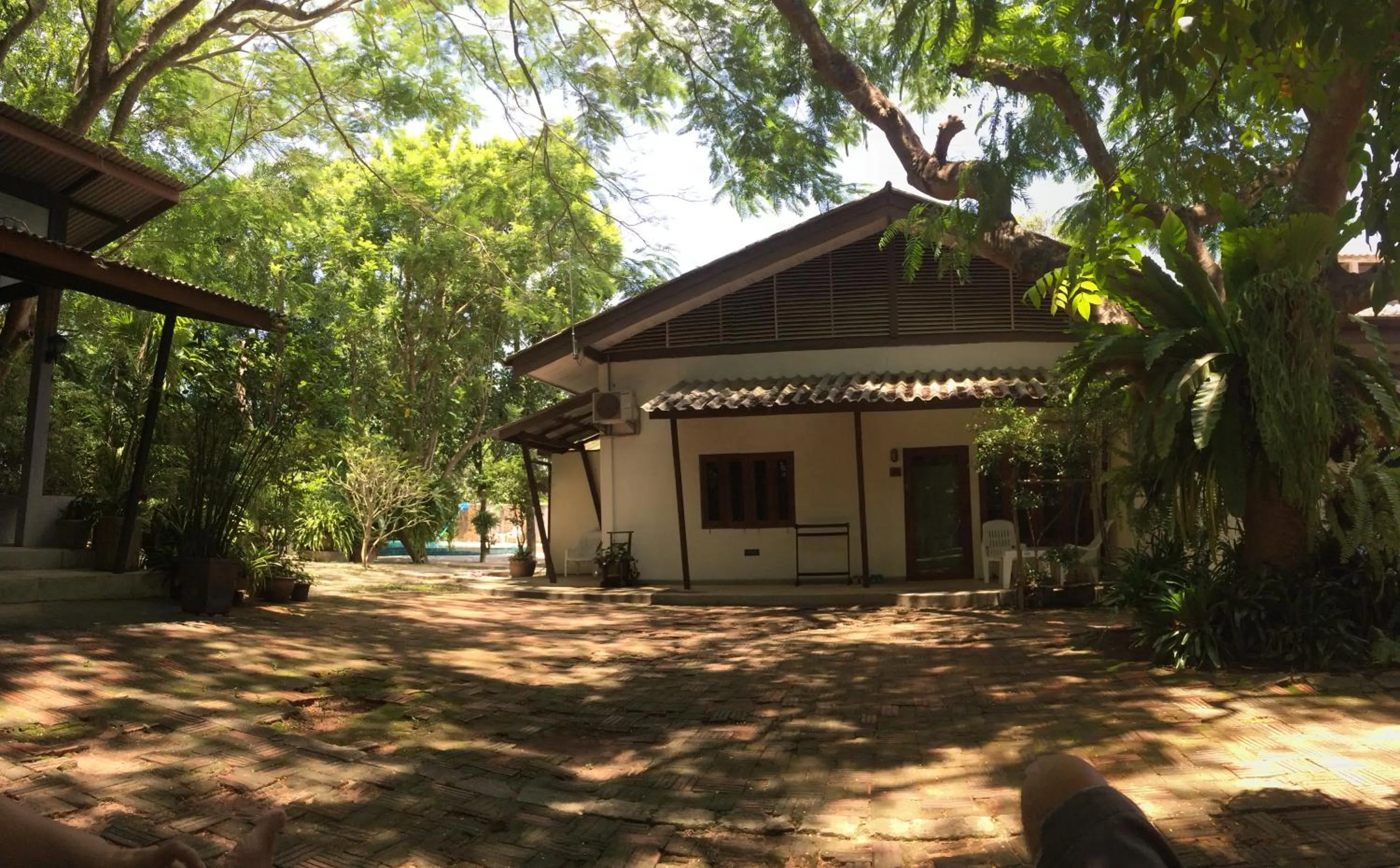 Property building in Fern House Retreat