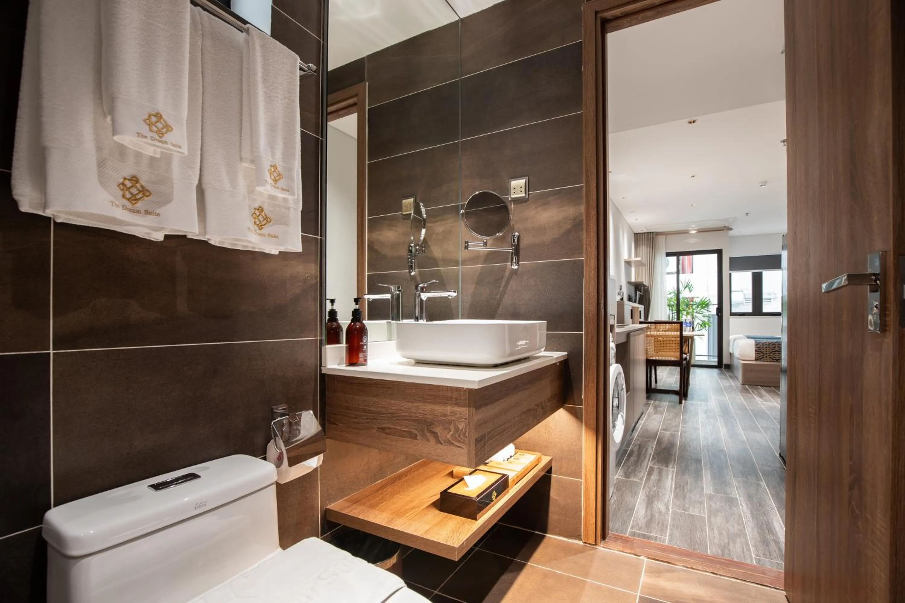 Bathroom in The Dream Suite