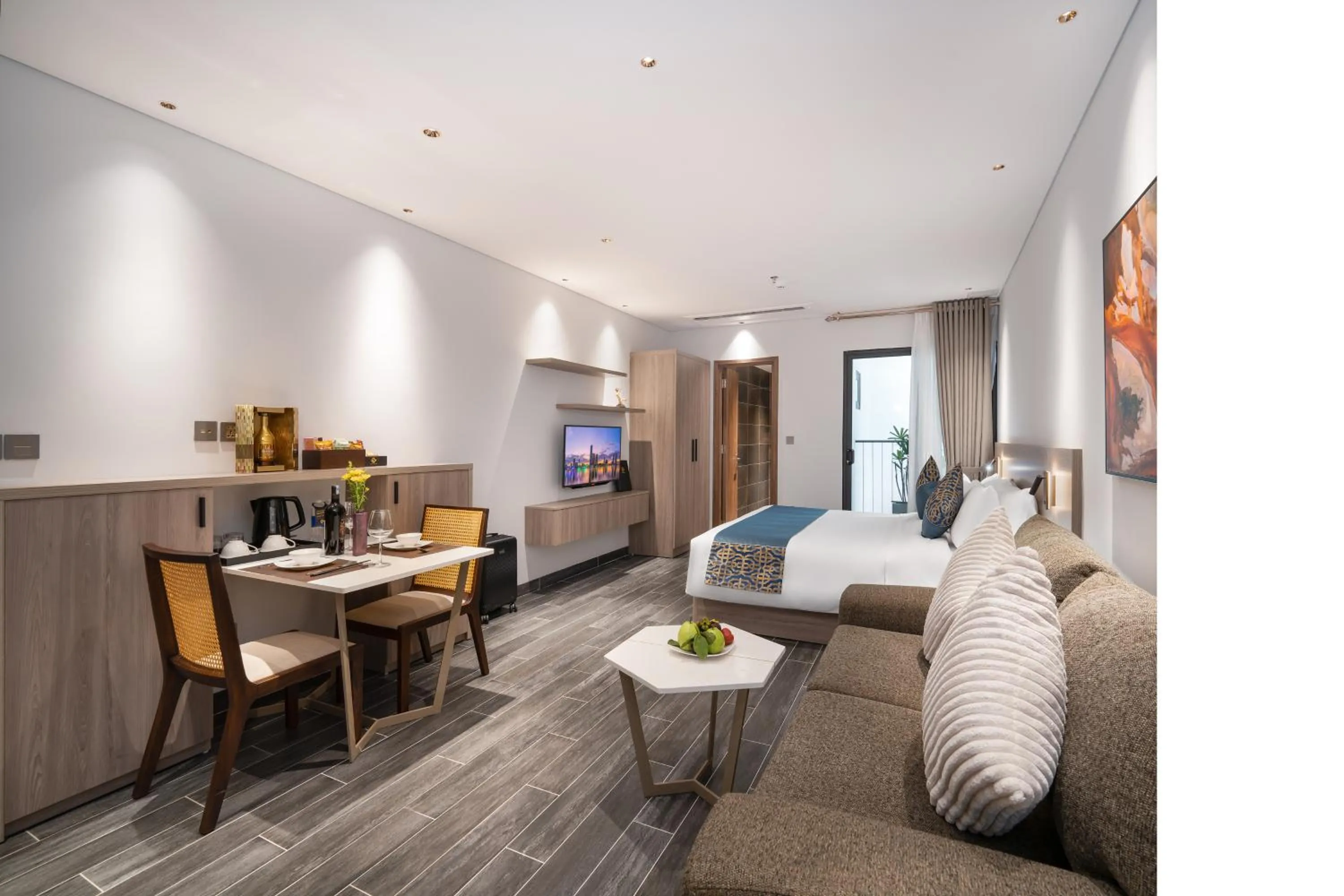 Photo of the whole room in The Dream Suite