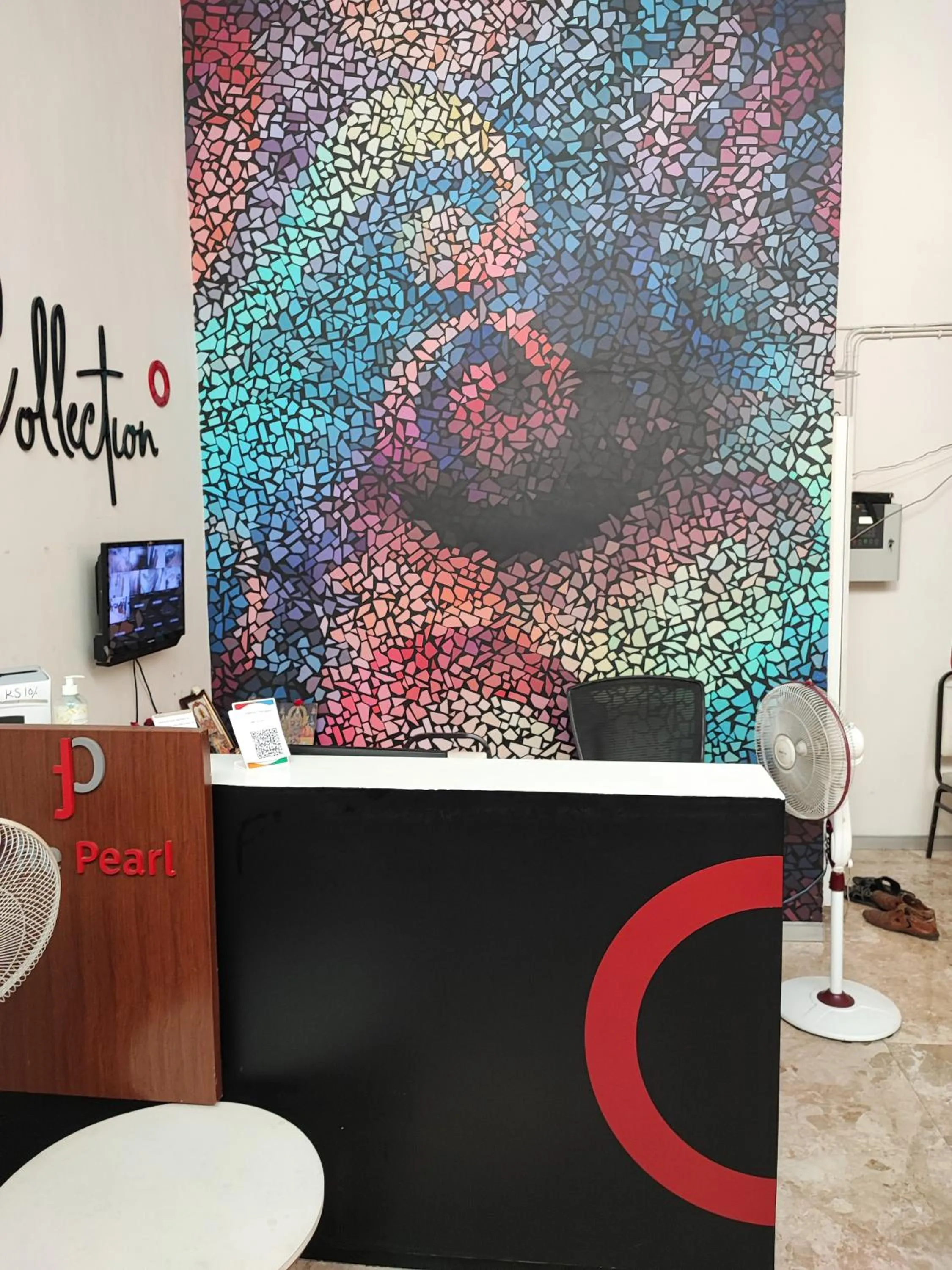 Lobby or reception in RAAJ PEARL