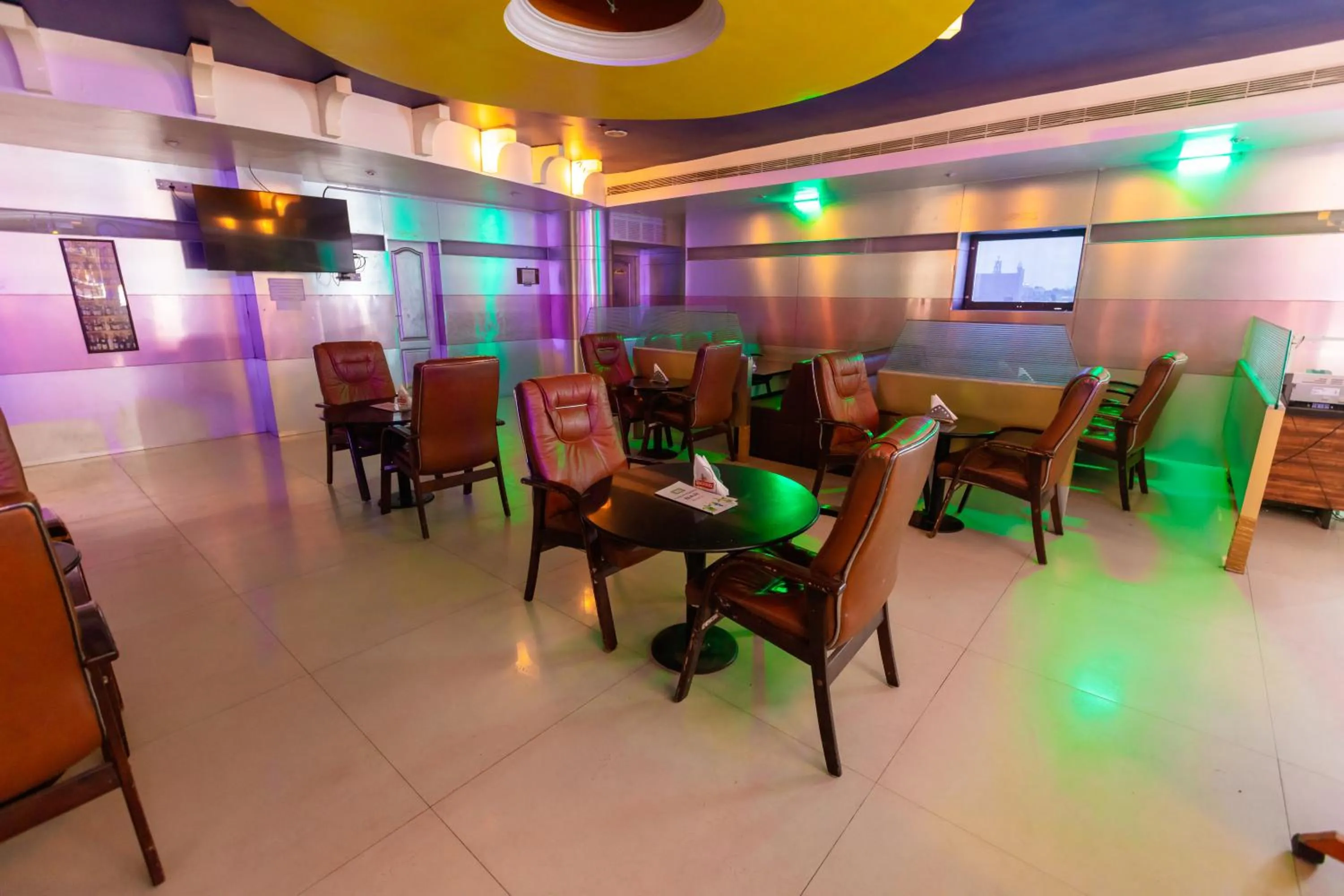 Hotel DSF Grand Plaza