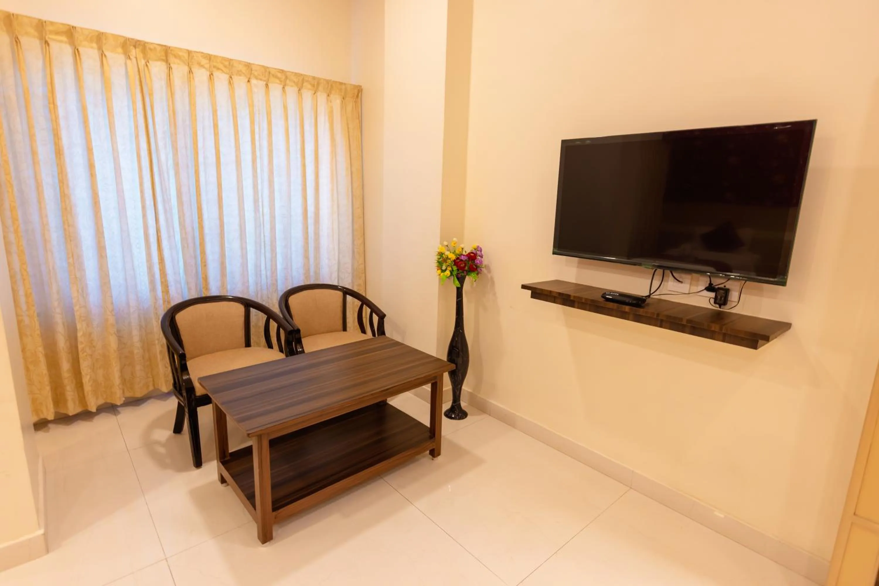 Hotel DSF Grand Plaza