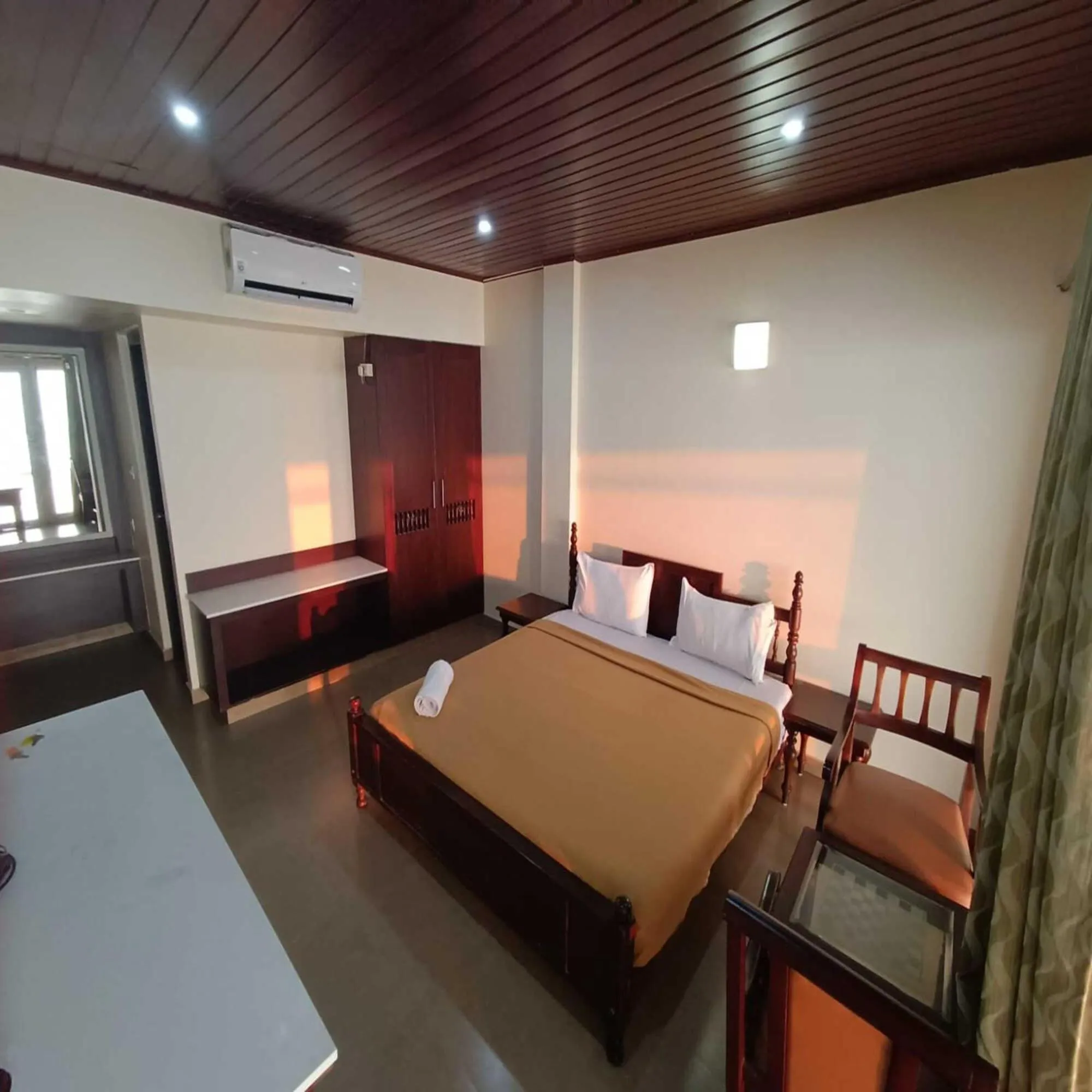 Photo of the whole room, Bed in Baywatch Beach Homes