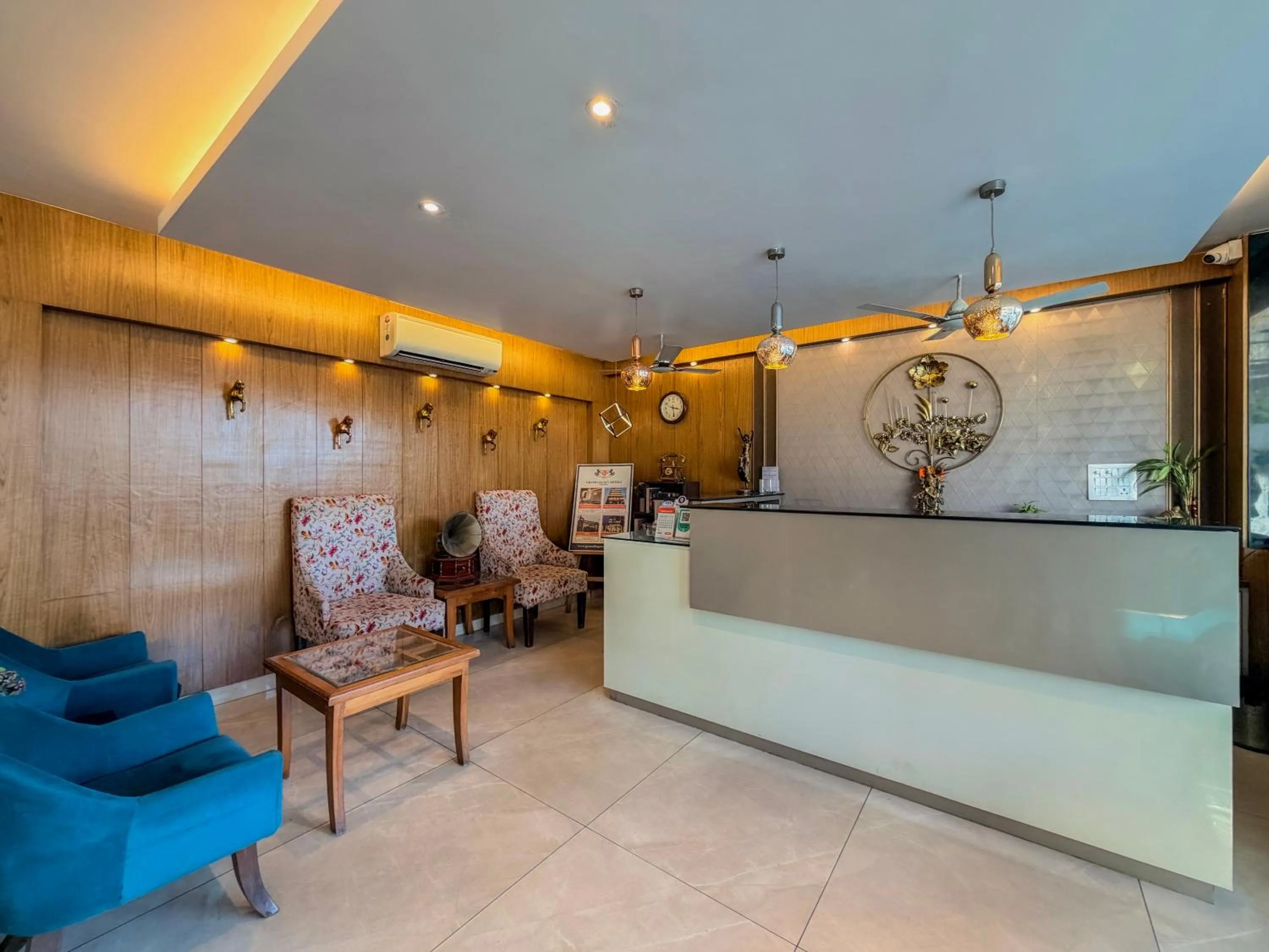 Lobby or reception in Zip By Spree Hotels Grand Legacy Prime