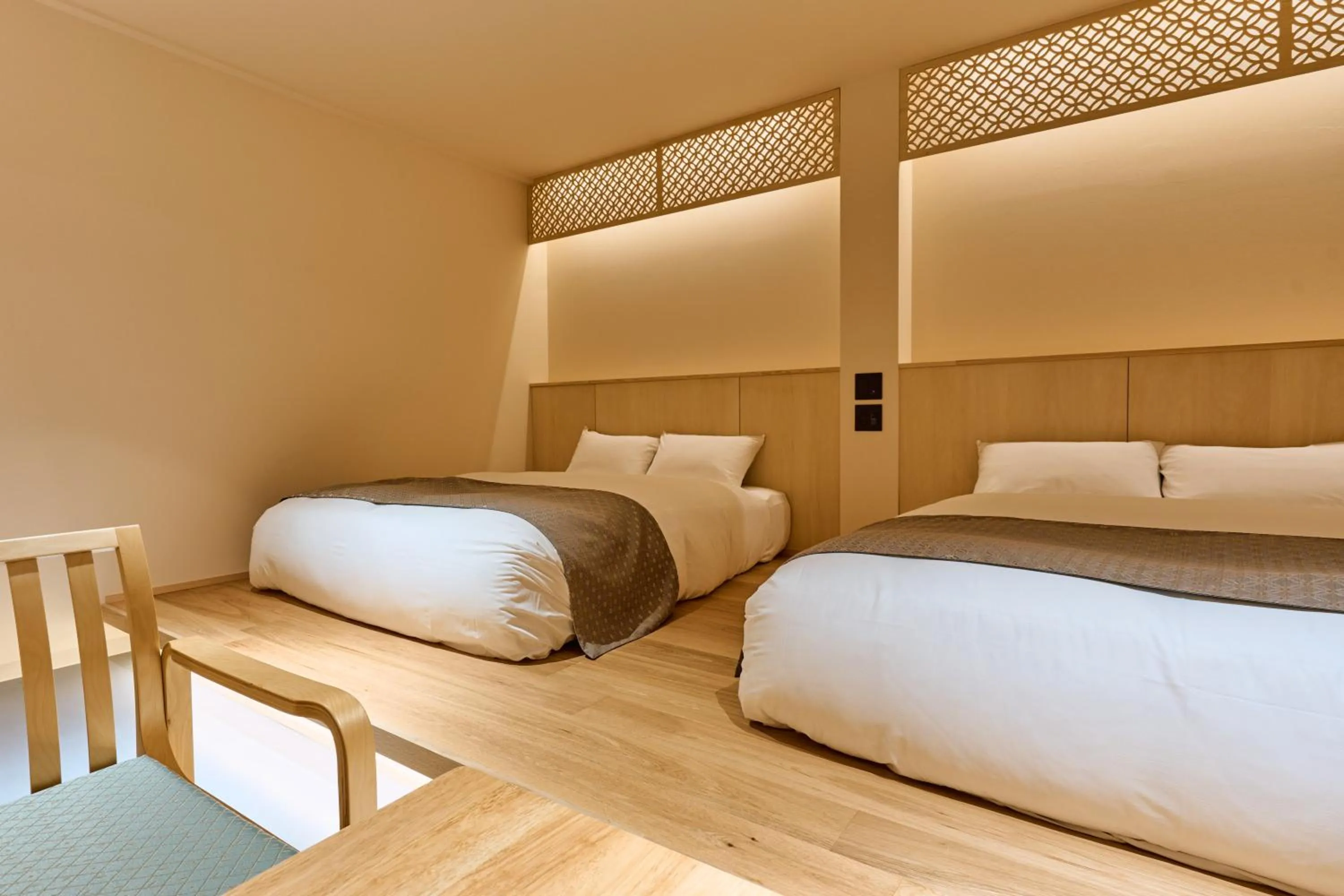 Bed in KONJAKUSO Osaka Tempozan "IKESU" Projection M apping SPA "TAKADORO" Wheel View