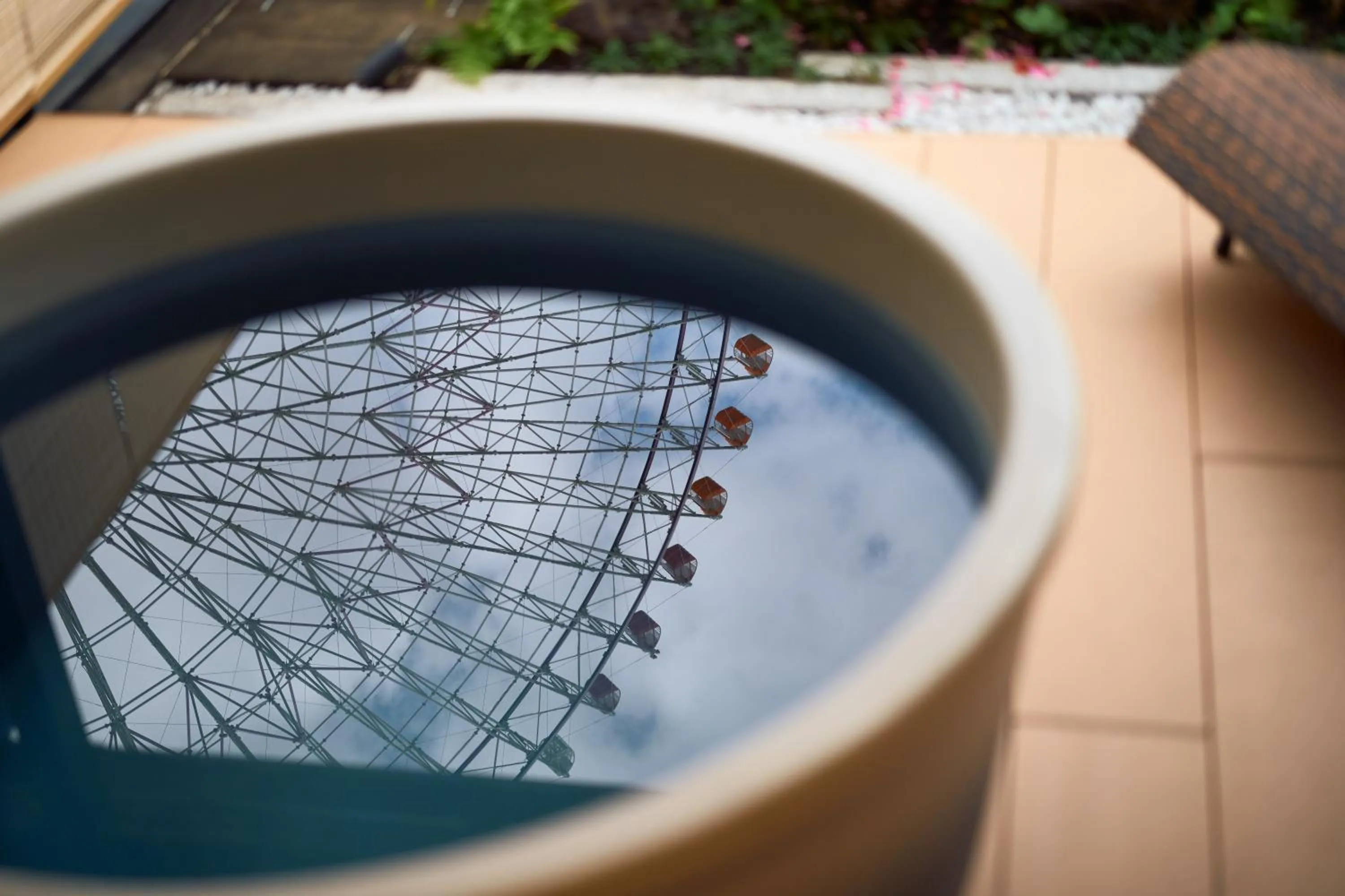 Open Air Bath in KONJAKUSO Osaka Tempozan "IKESU" Projection M apping SPA "TAKADORO" Wheel View