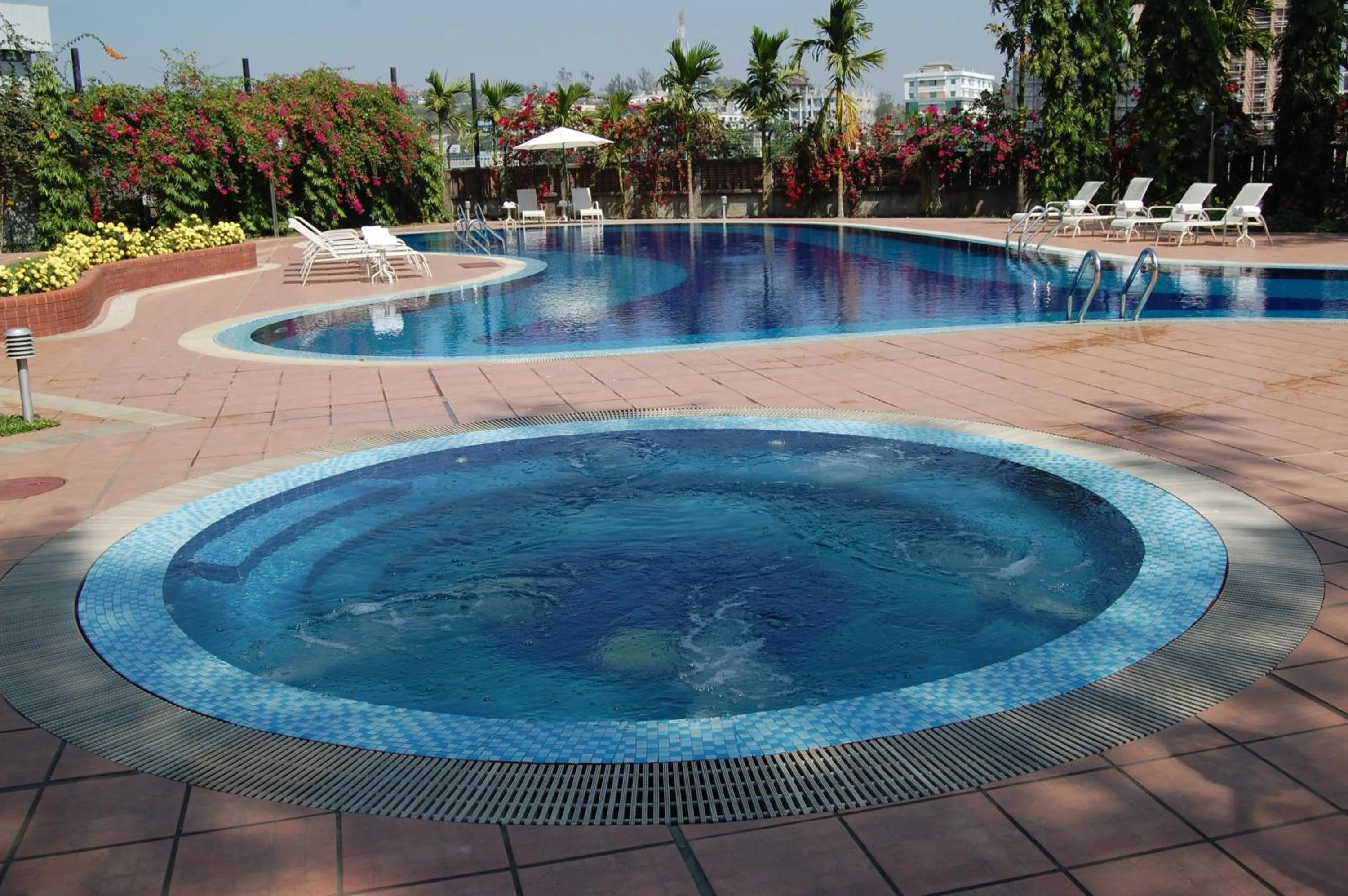 Hot Tub in Seagull Hotel Ltd