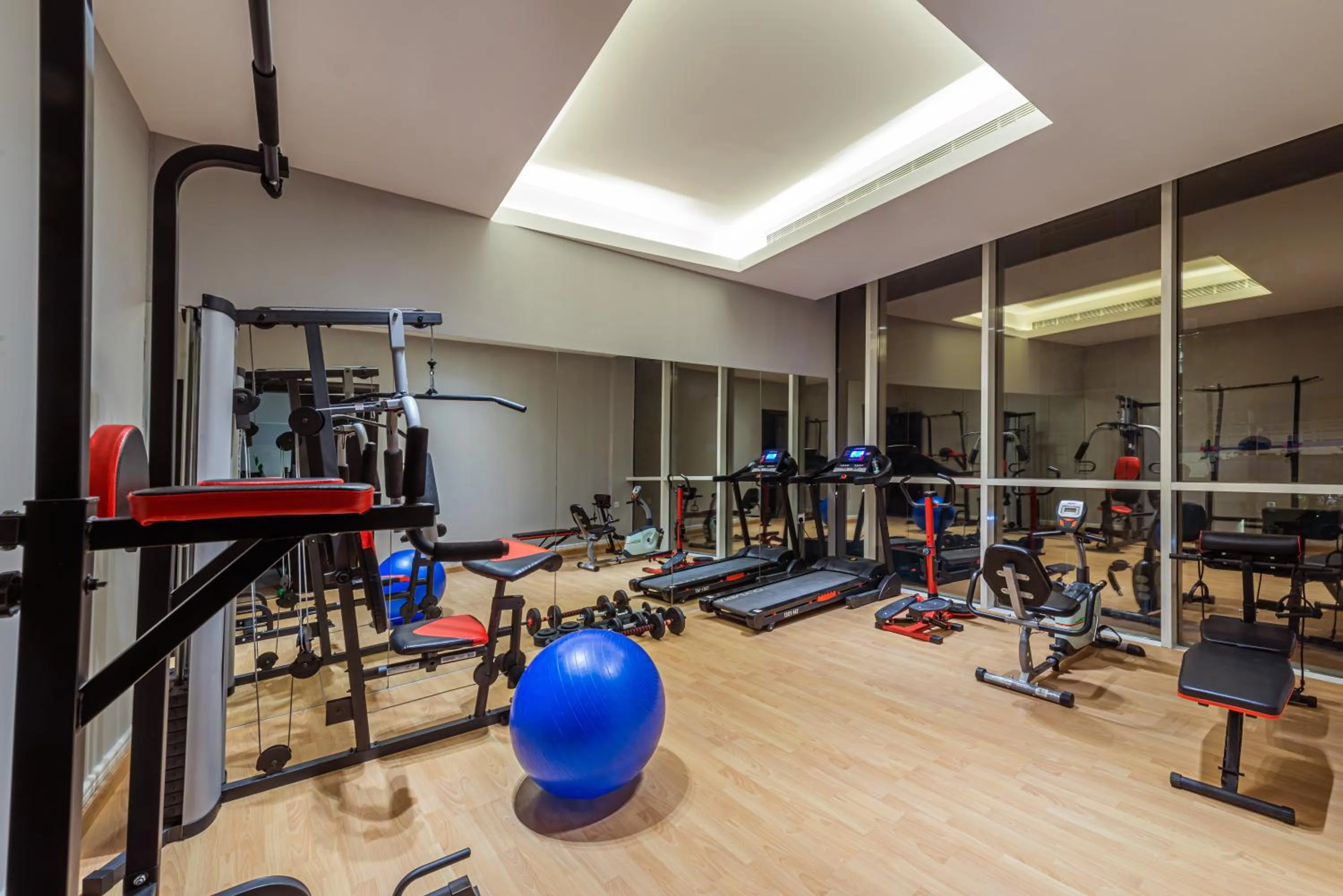 Fitness centre/facilities in HDB Al Sahafa