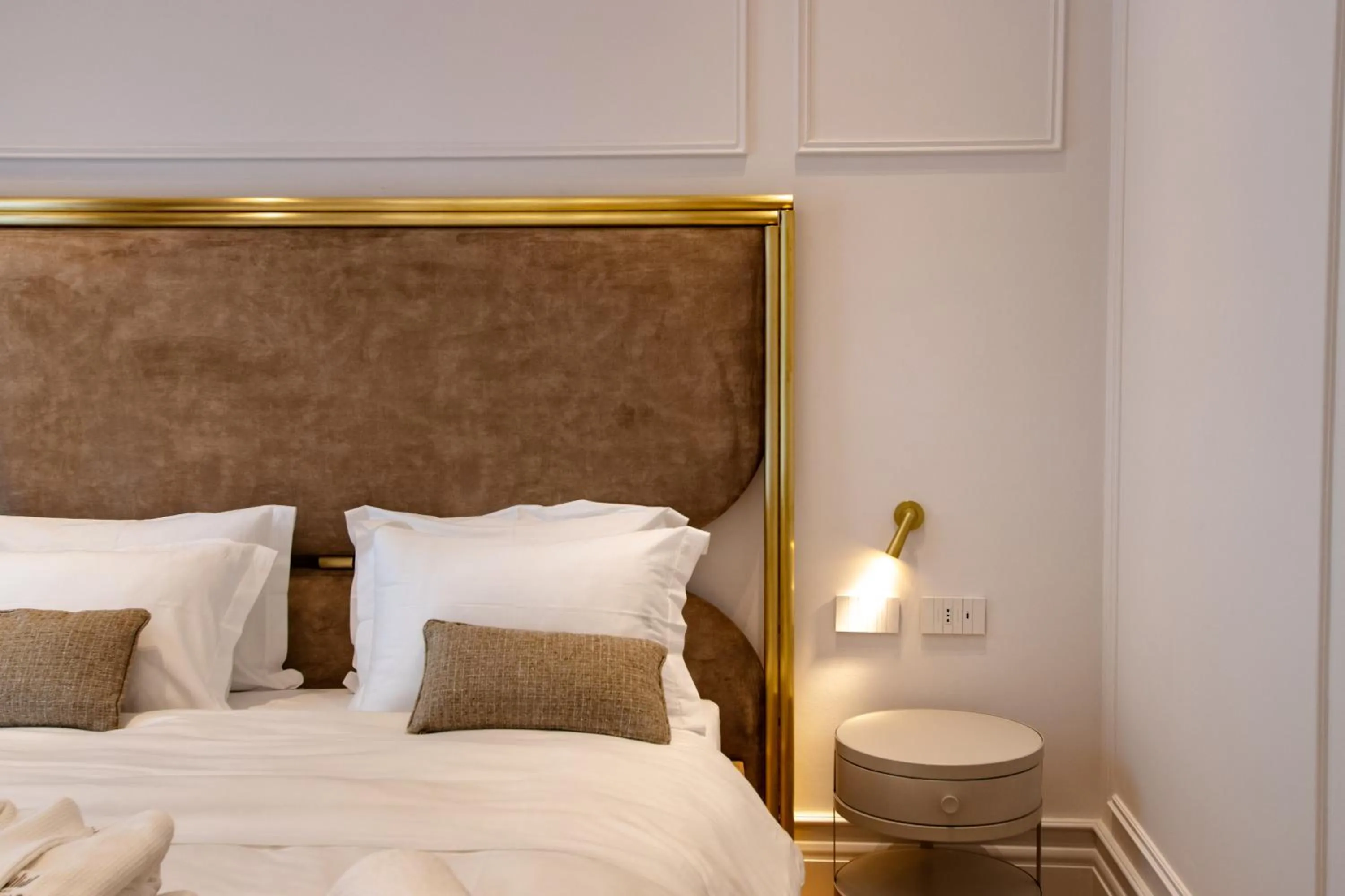 Bed in The Crown Boutique Hotel & SPA