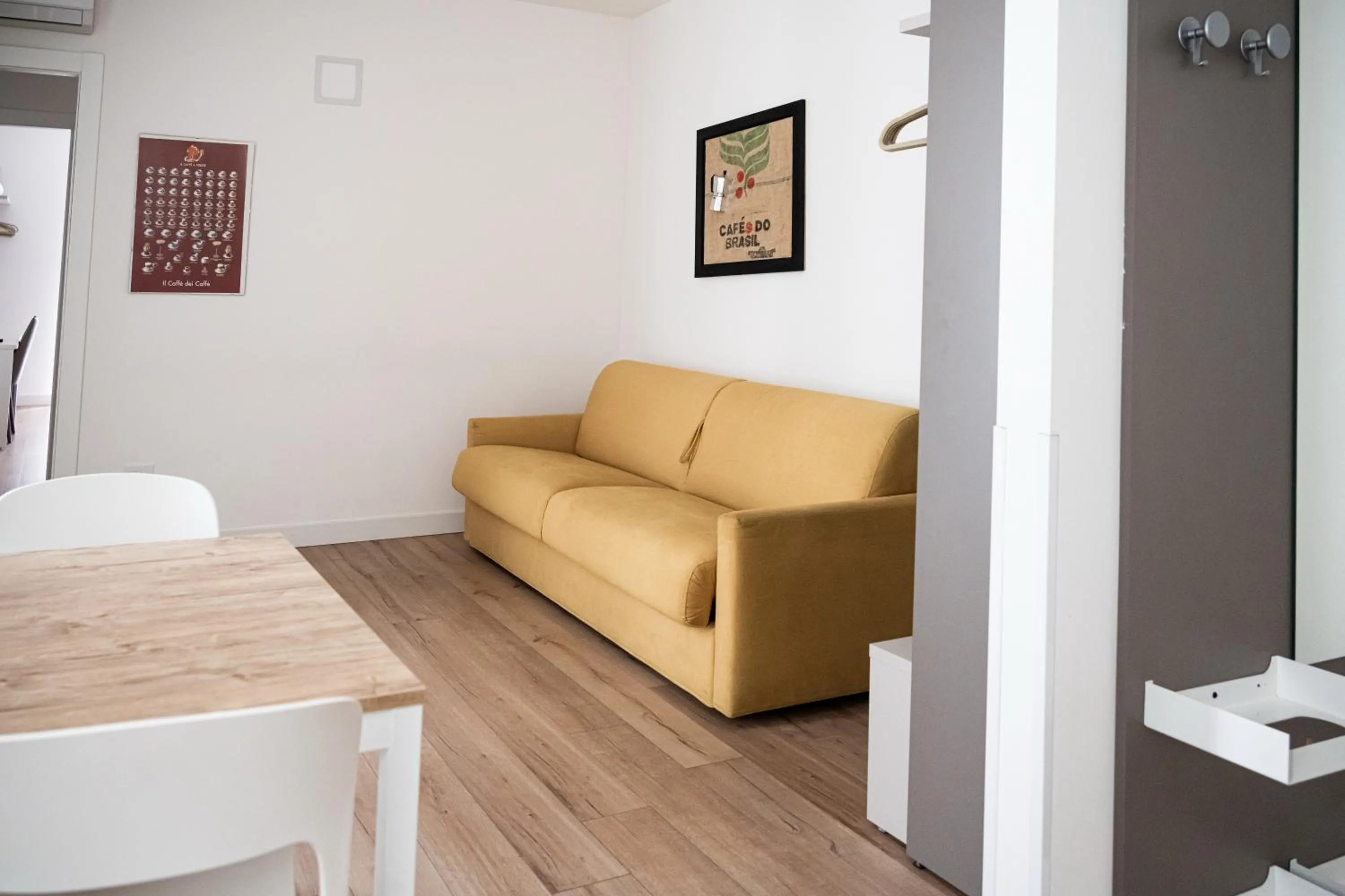 Living room in City Gallery Apartments