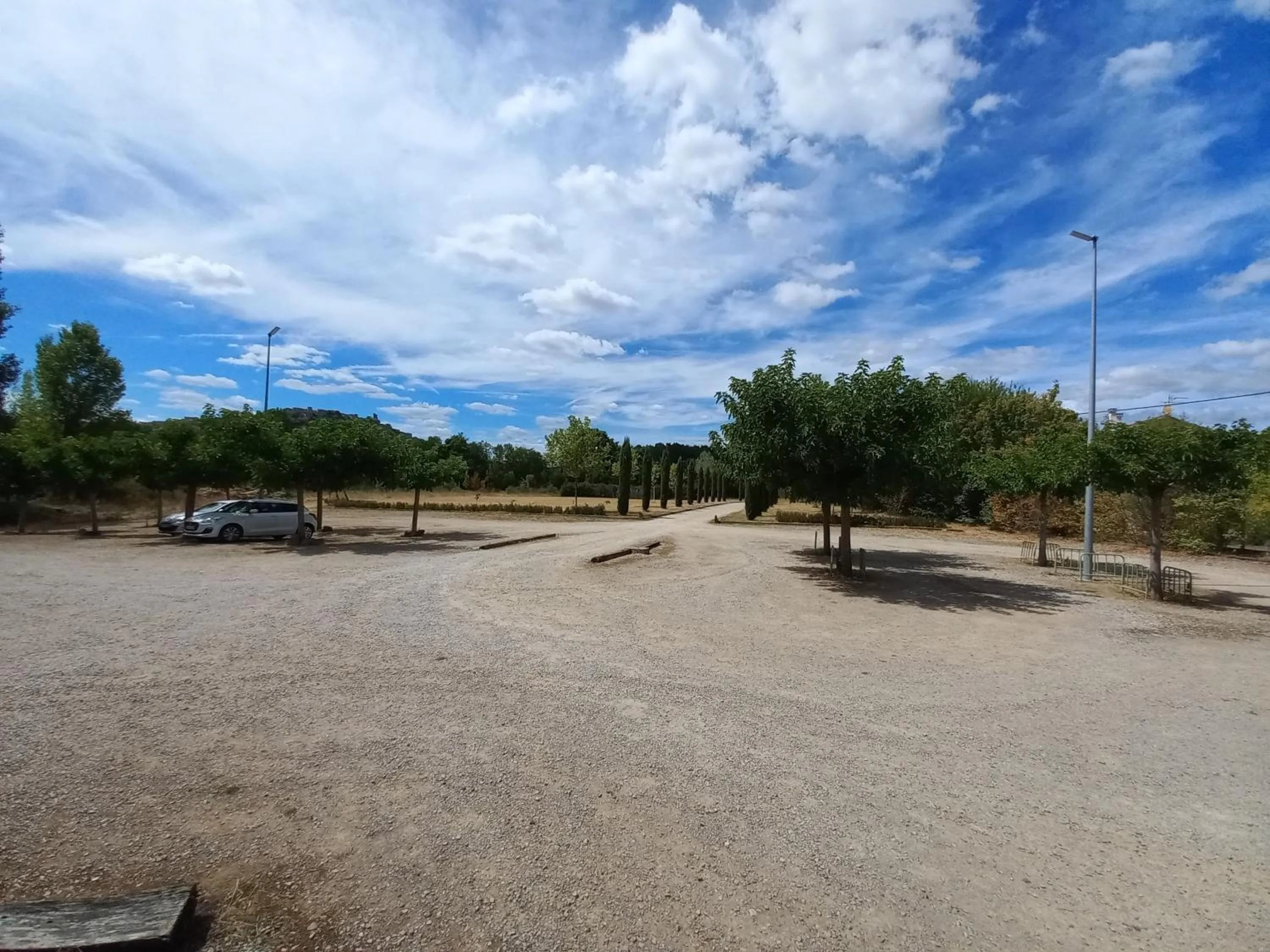 Parking in Contact Hôtel La Métairie