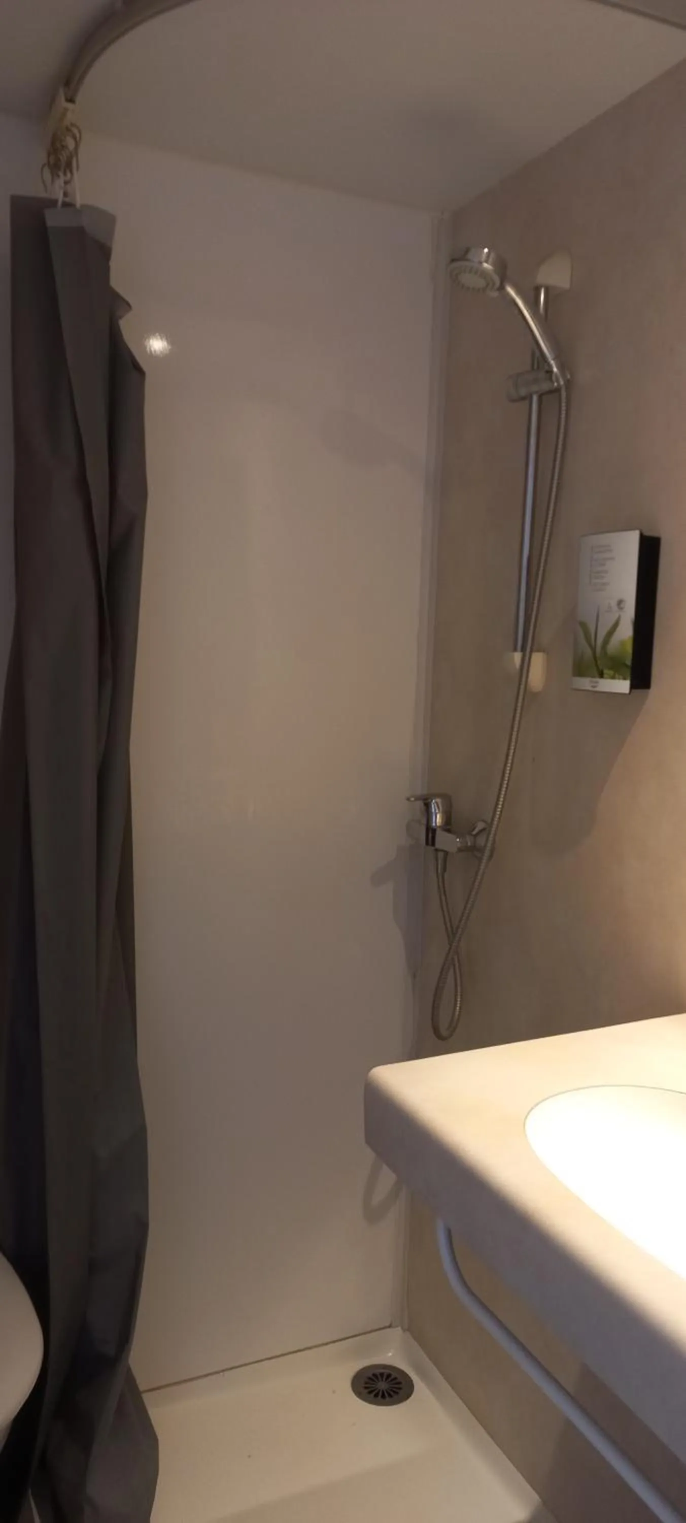 Shower in Contact Hôtel La Métairie