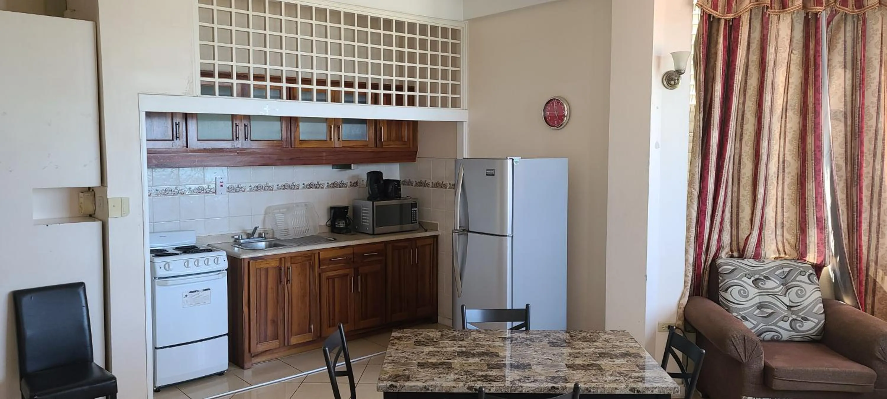 Kitchen or kitchenette, Kitchen/Kitchenette in Fisherman's Point