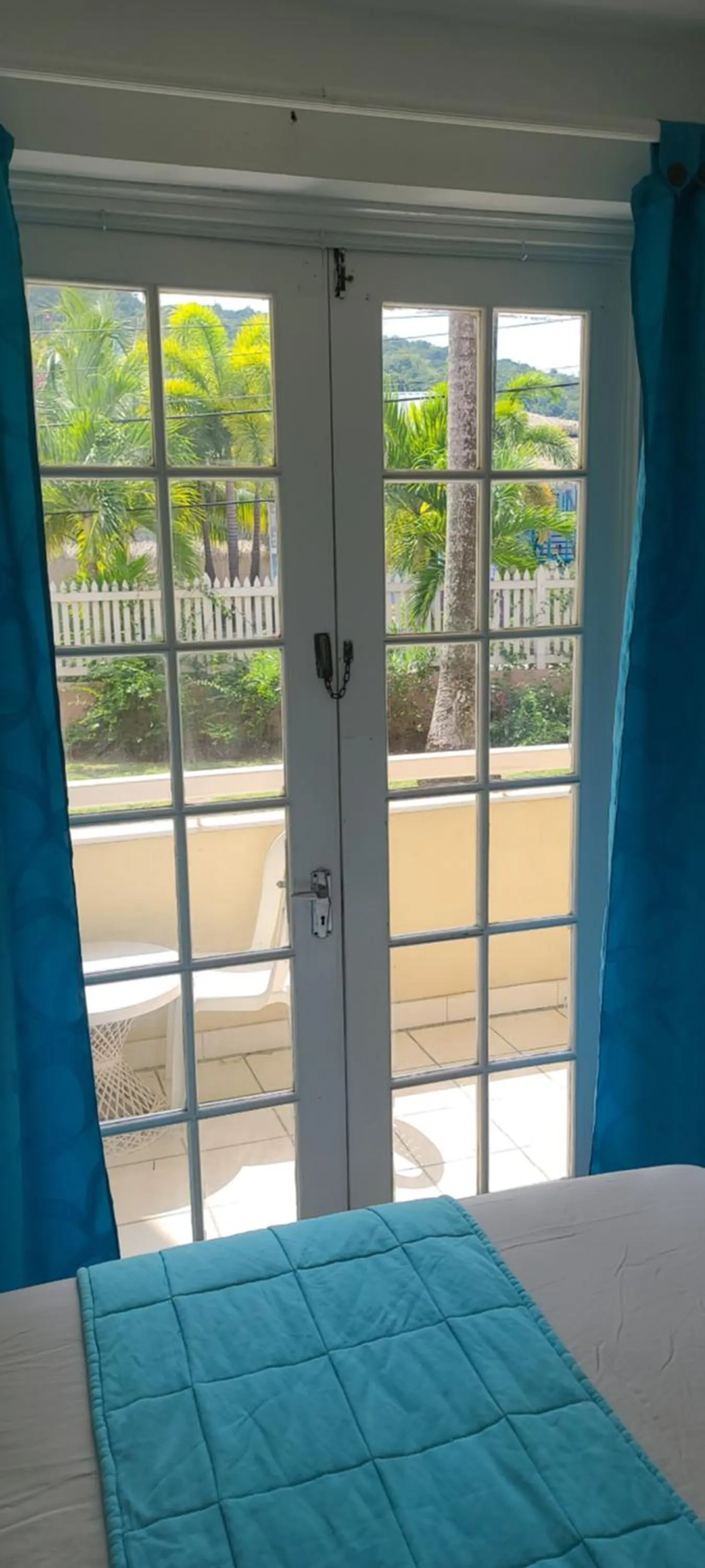 Garden view in Fisherman's Point