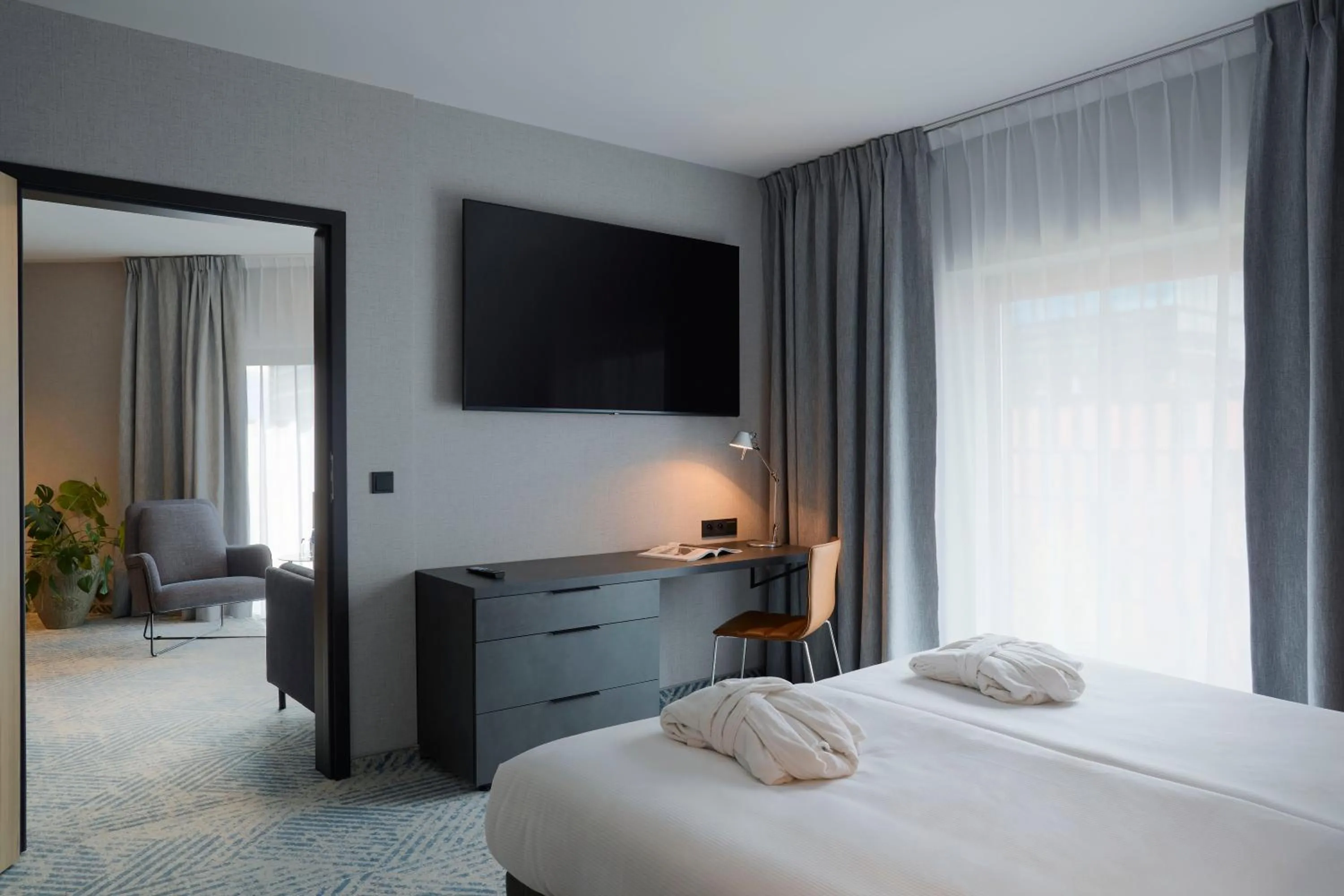 Photo of the whole room, Bed in Q Hotel Plus Wrocław