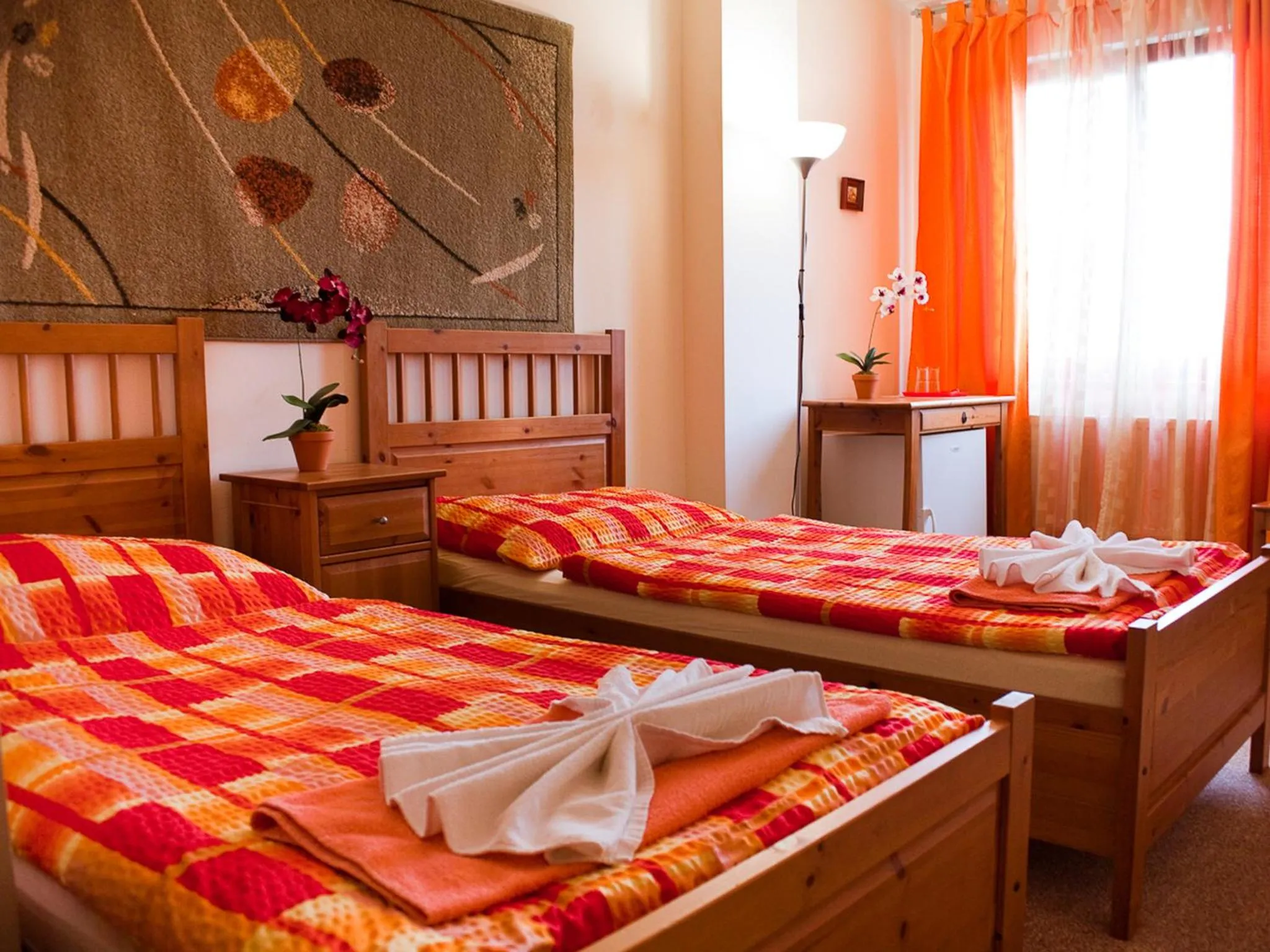 Photo of the whole room, Bed in Pension Europa