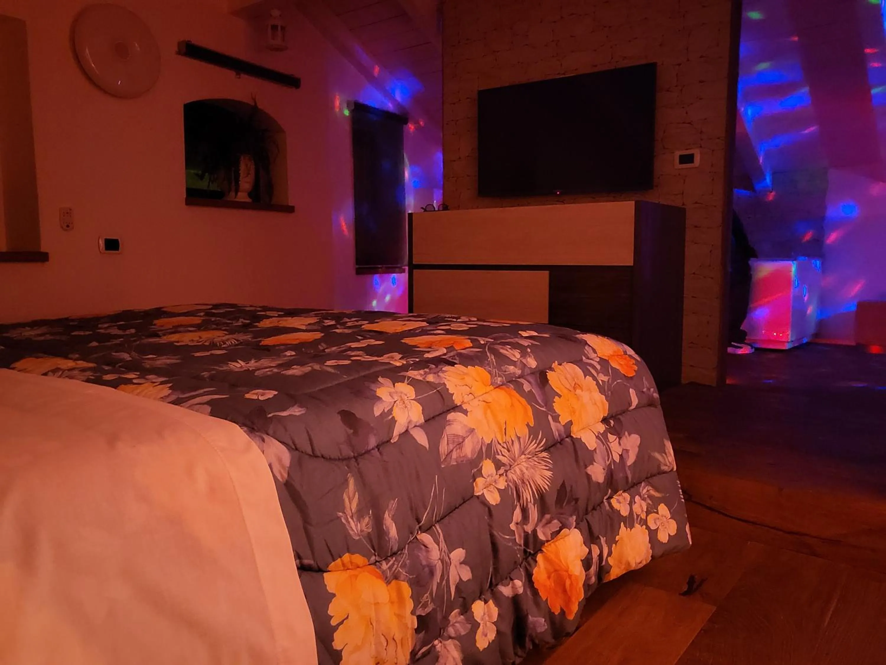 Photo of the whole room, Bed in L'edera