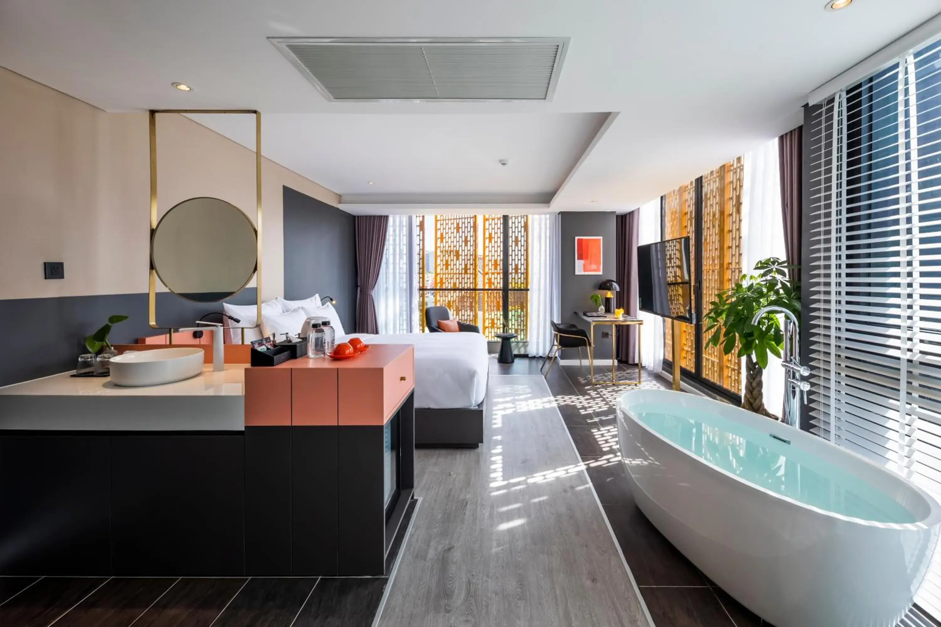 Executive Suite in M92 Boutique Da Nang Beach Hotel Executive Suite in M92 Boutique Da Nang Beach Hotel