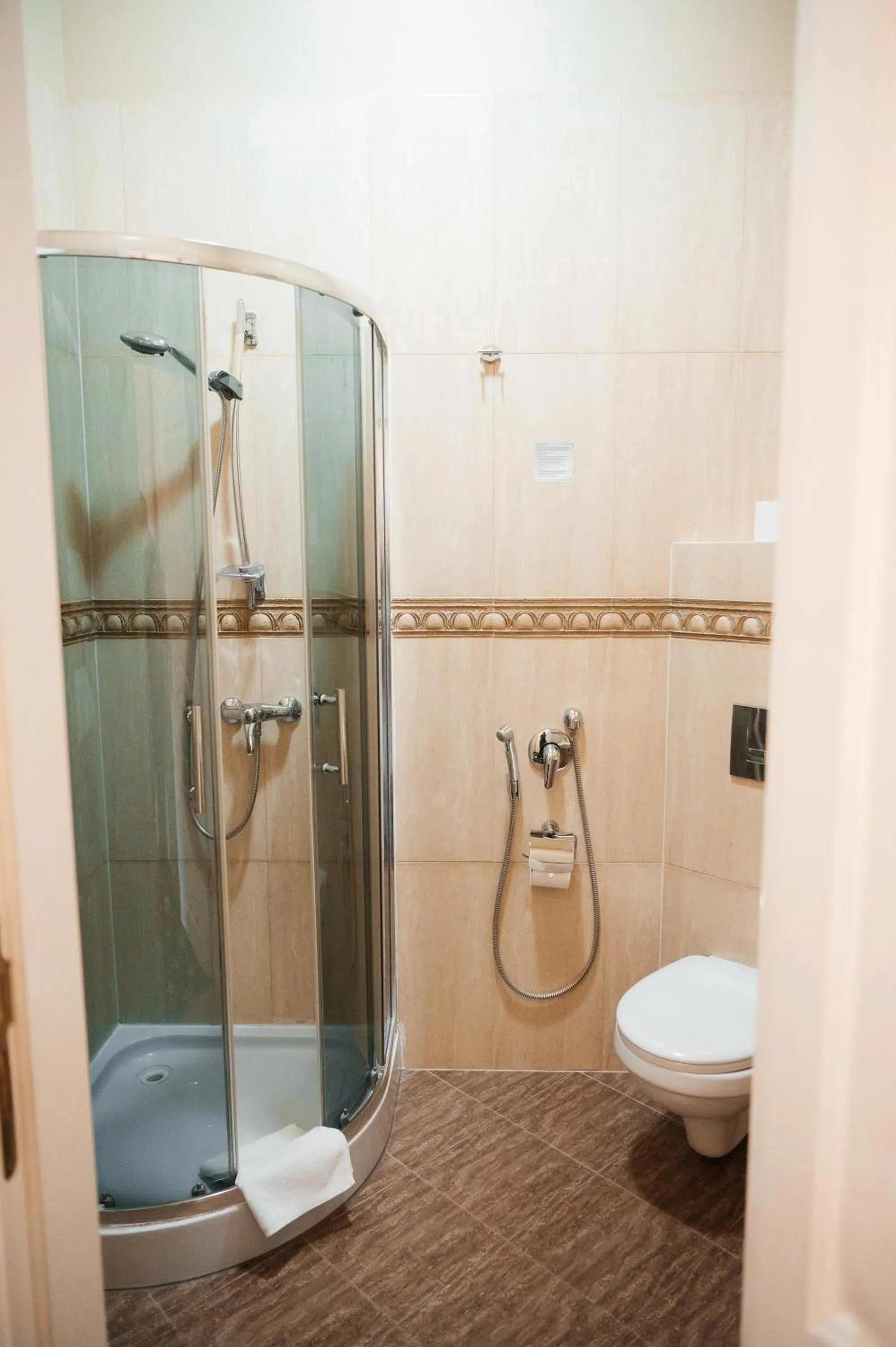 Bathroom in Alisa Hotel