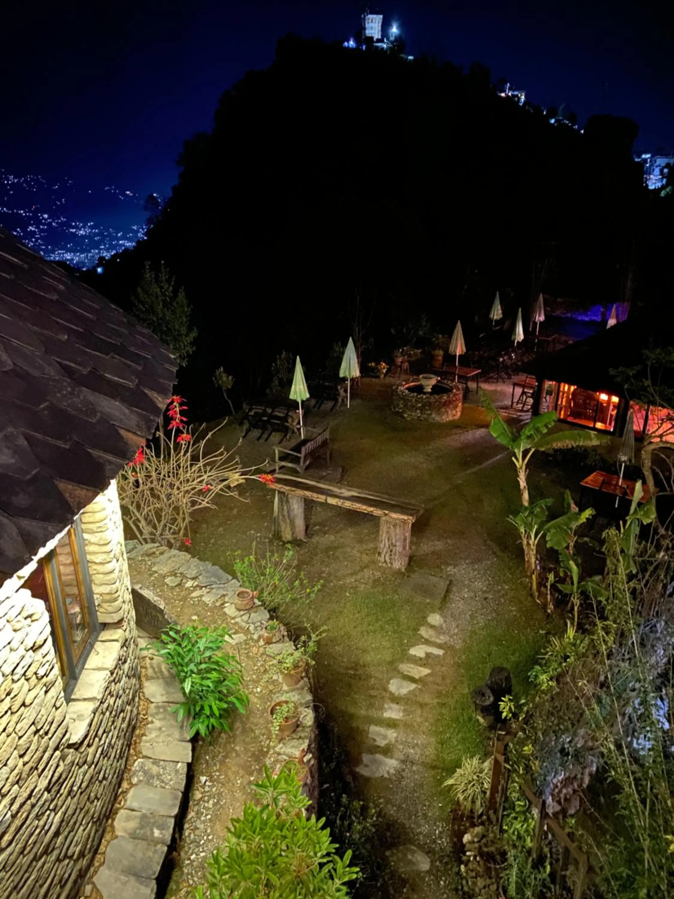 Night in Bhanjyang Village Lodge