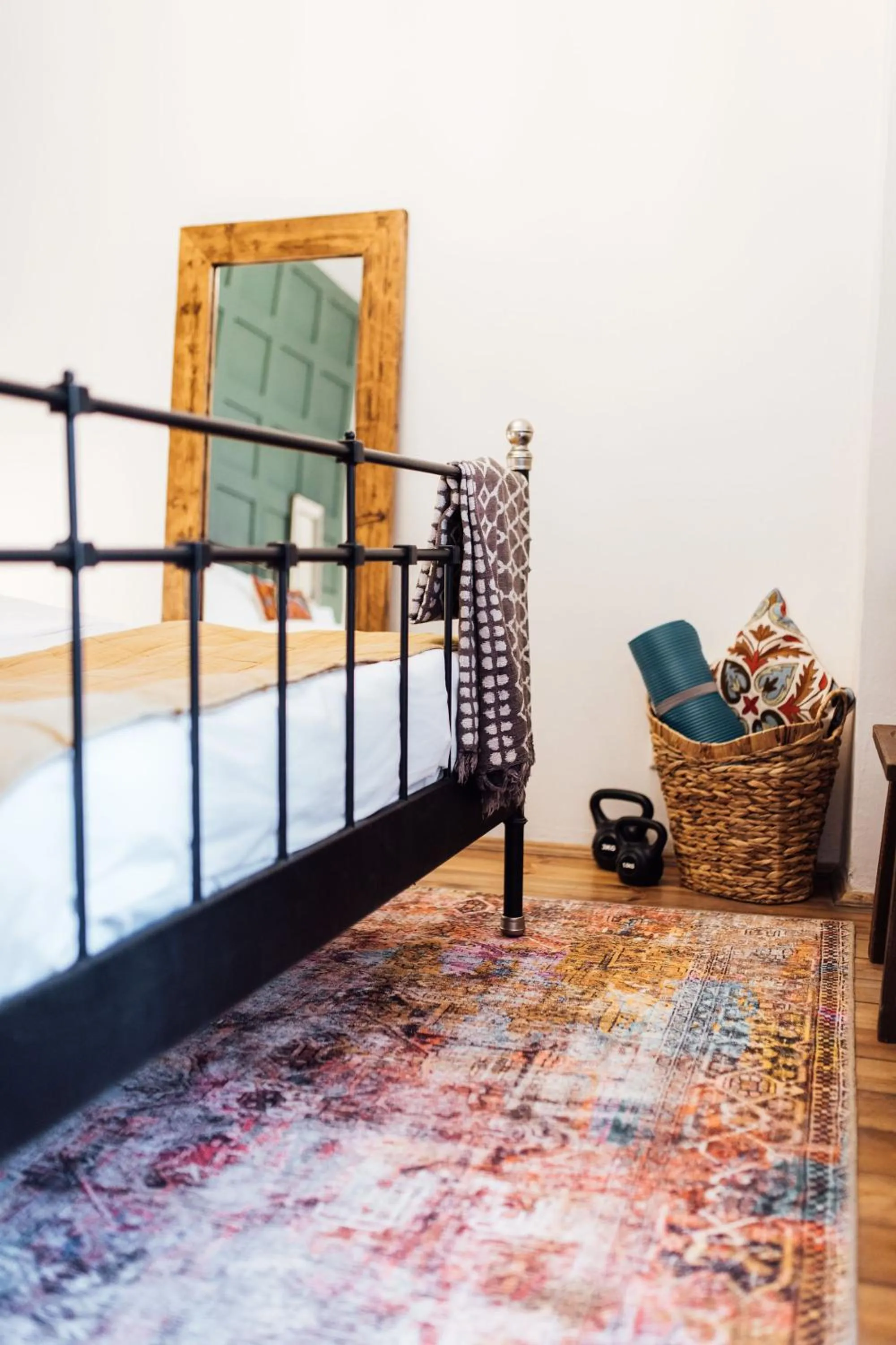 Bedroom in Nana Macs