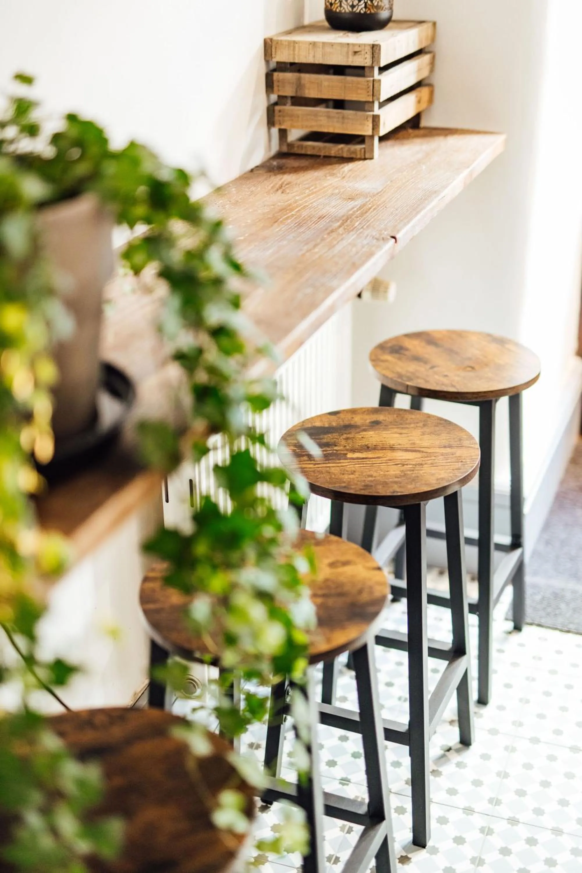 Restaurant/places to eat in Nana Macs