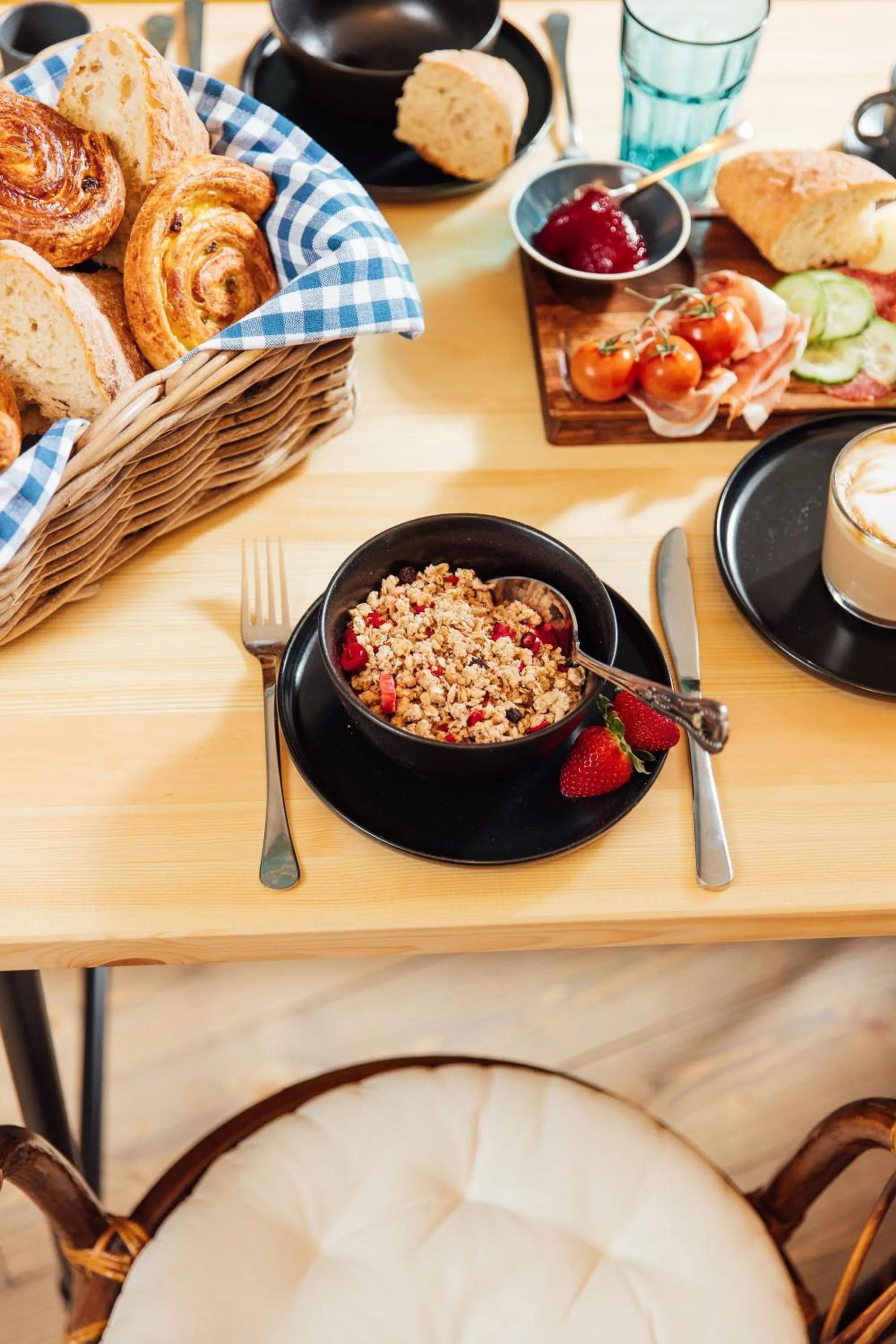 Breakfast in Nana Macs