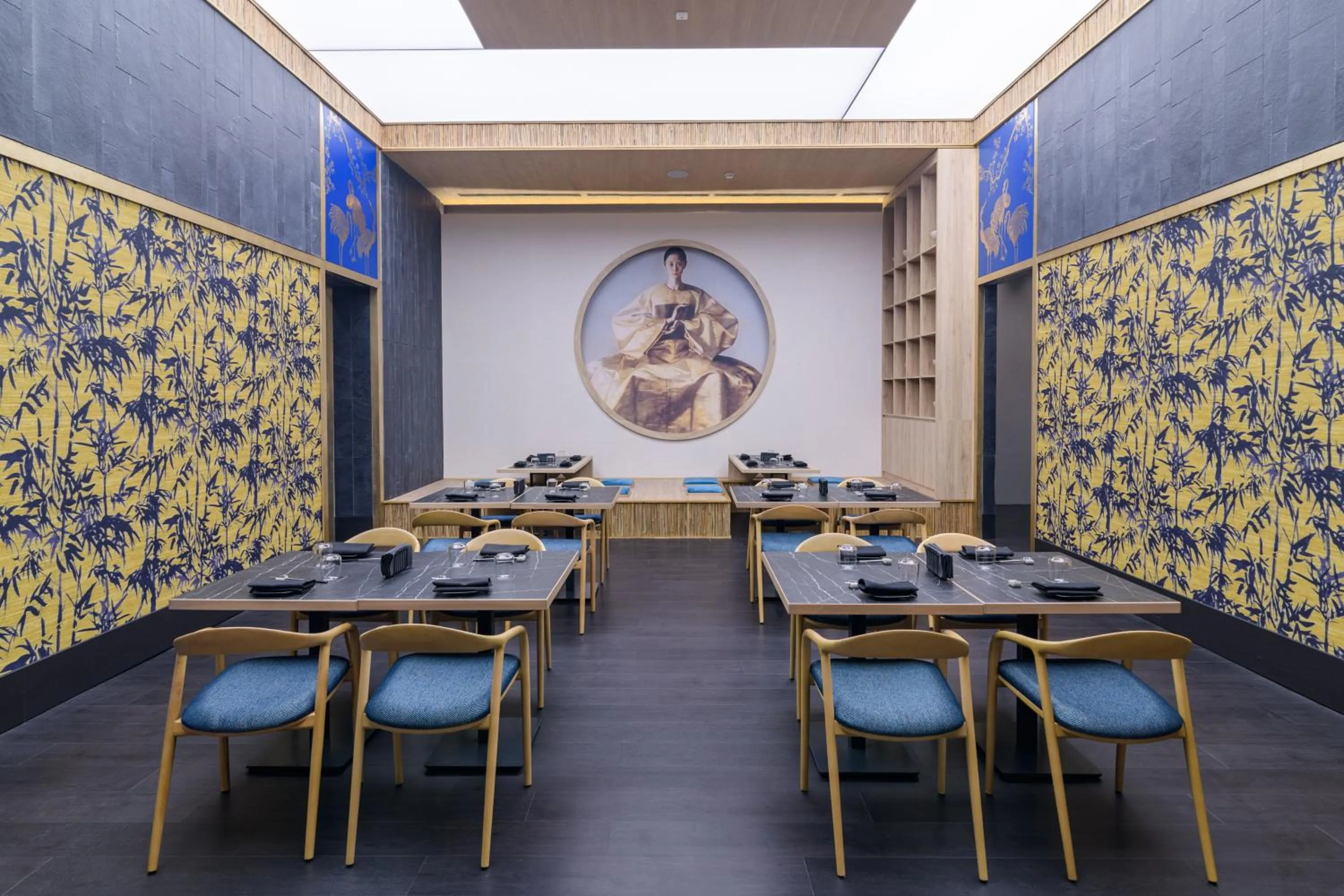 Restaurant/places to eat in Ensana Aquahouse