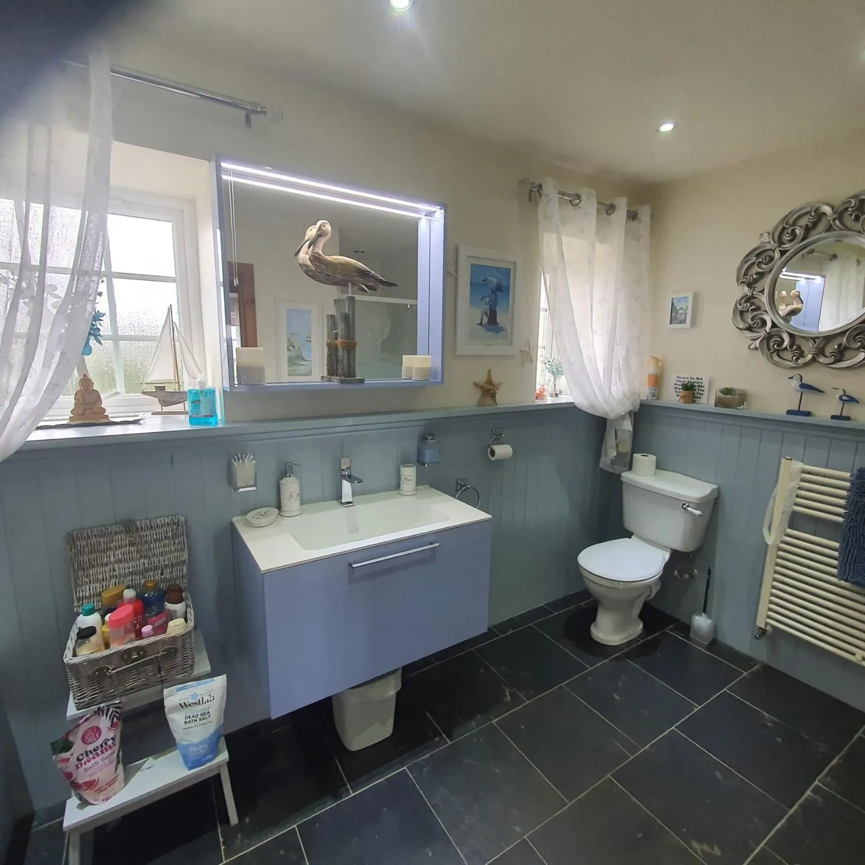 Bathroom in Melorne Farm Guest House