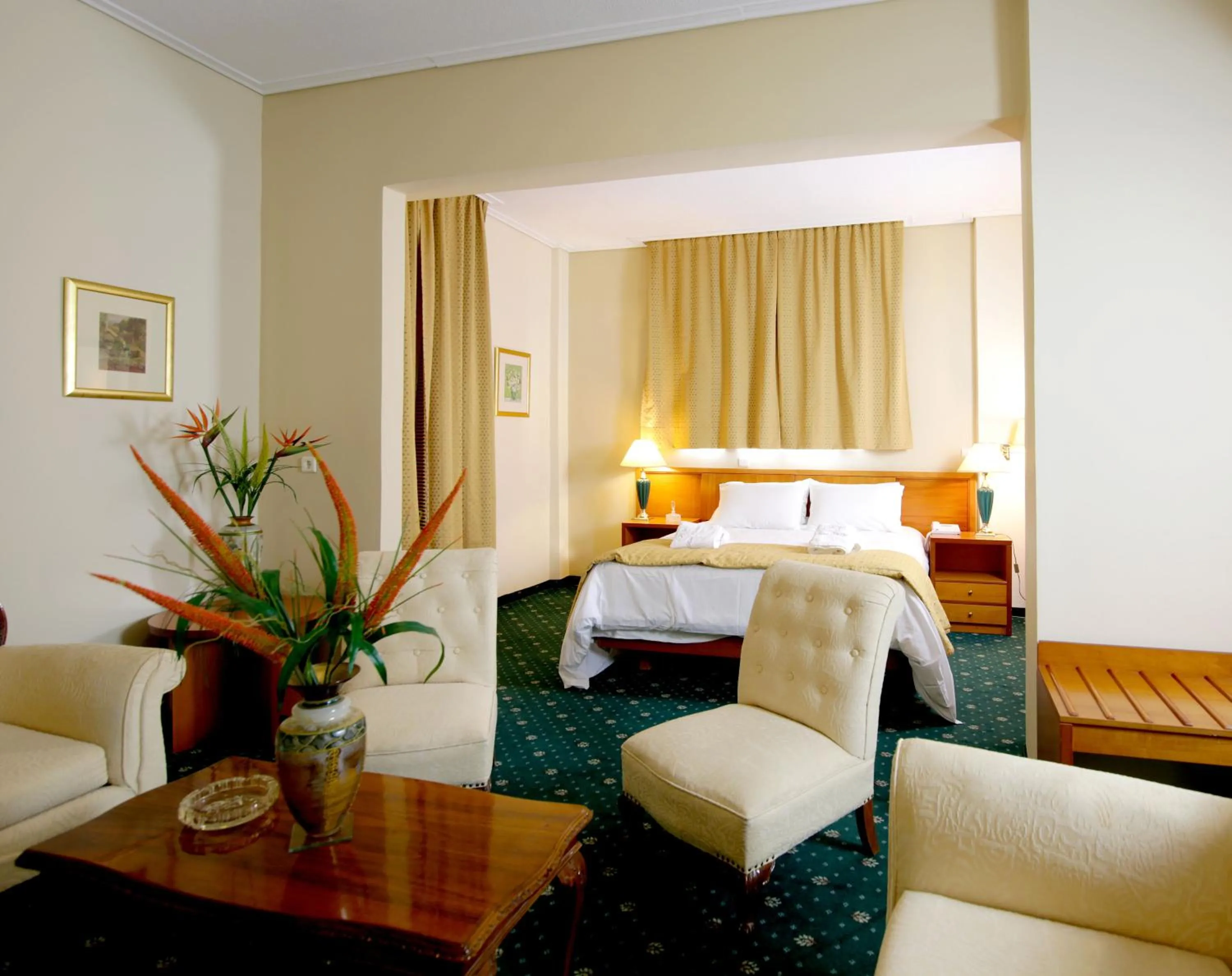 Bed in Hotel Philippos Livadeia