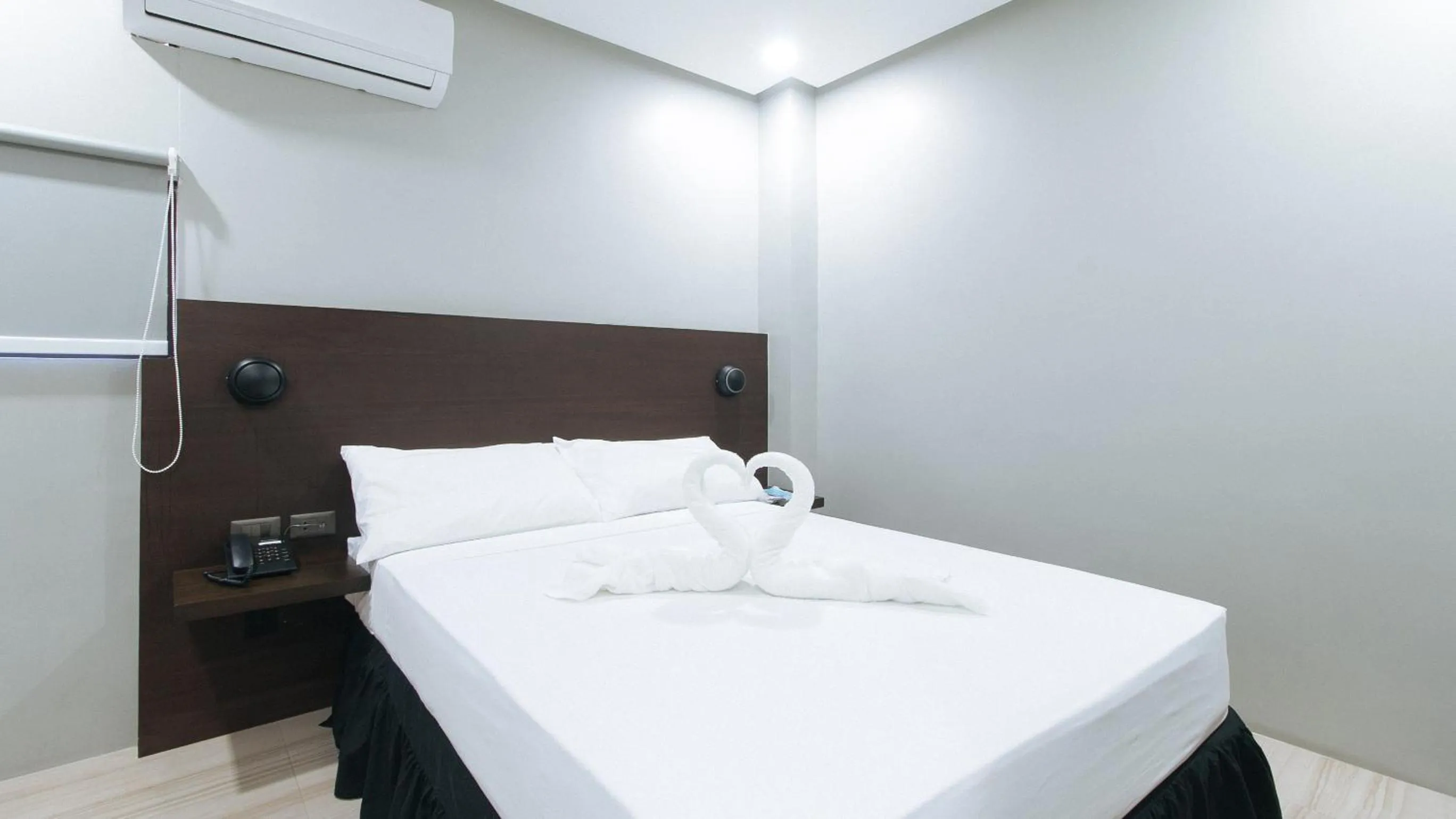 Bed in Sunny Day Residences Antipolo