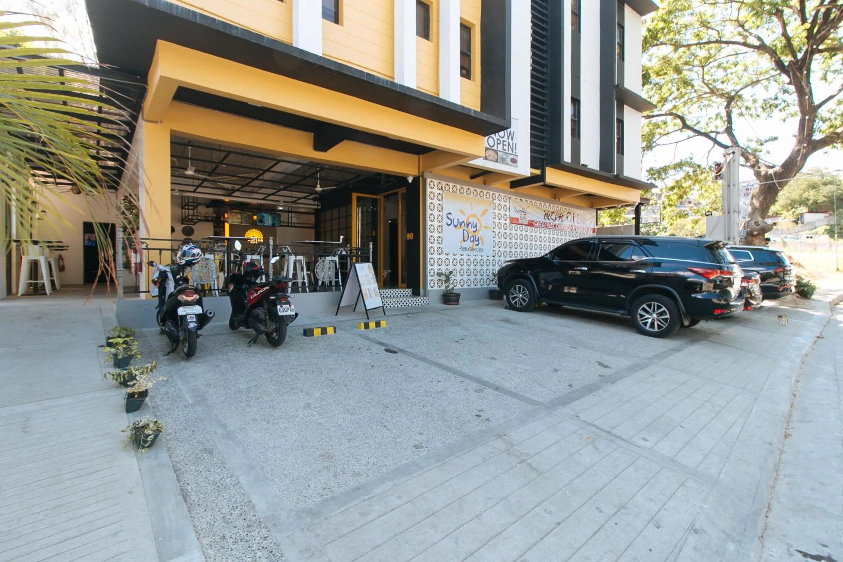 Property building in Sunny Day Residences Antipolo