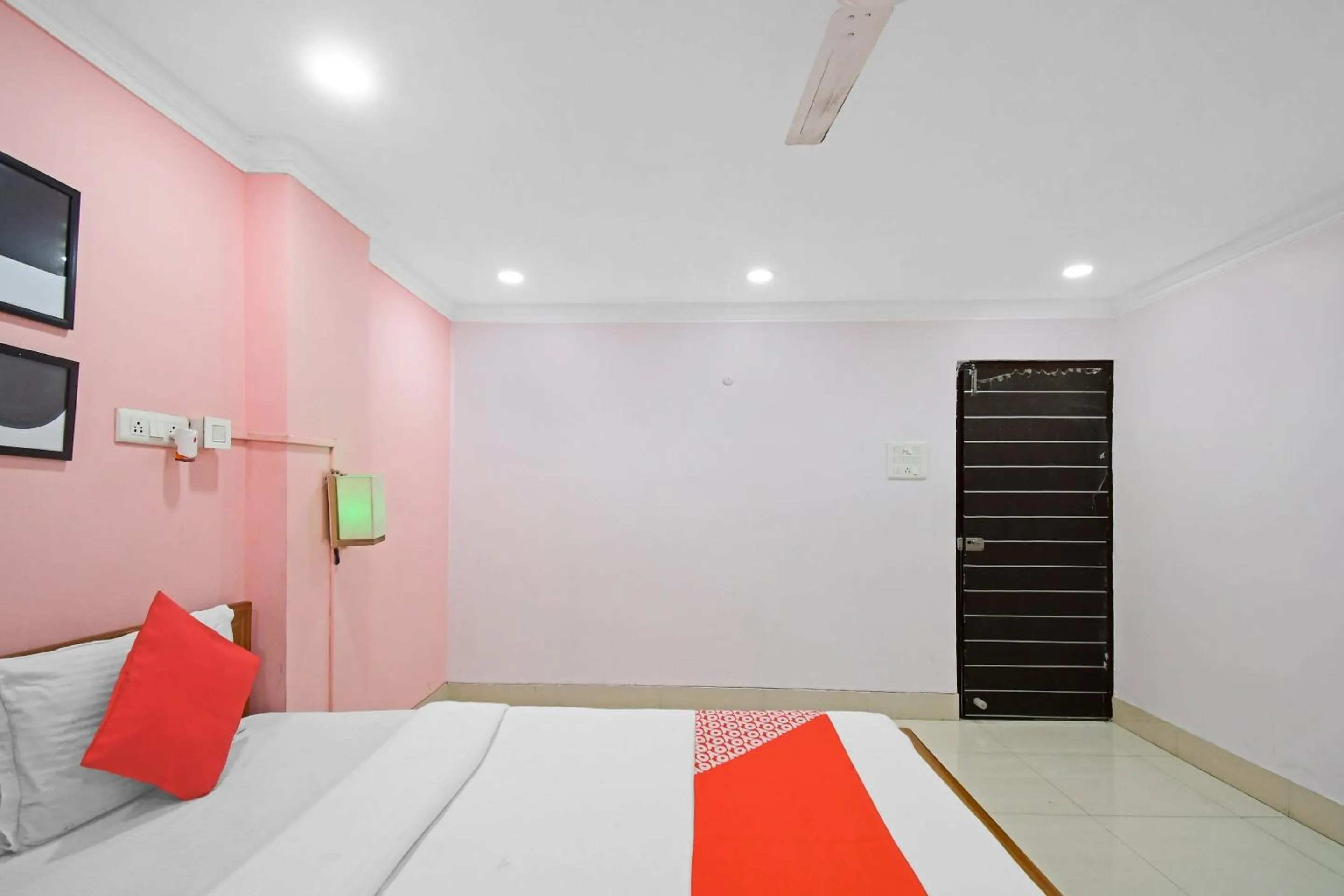 Bedroom in Hotel O Dream Hotels